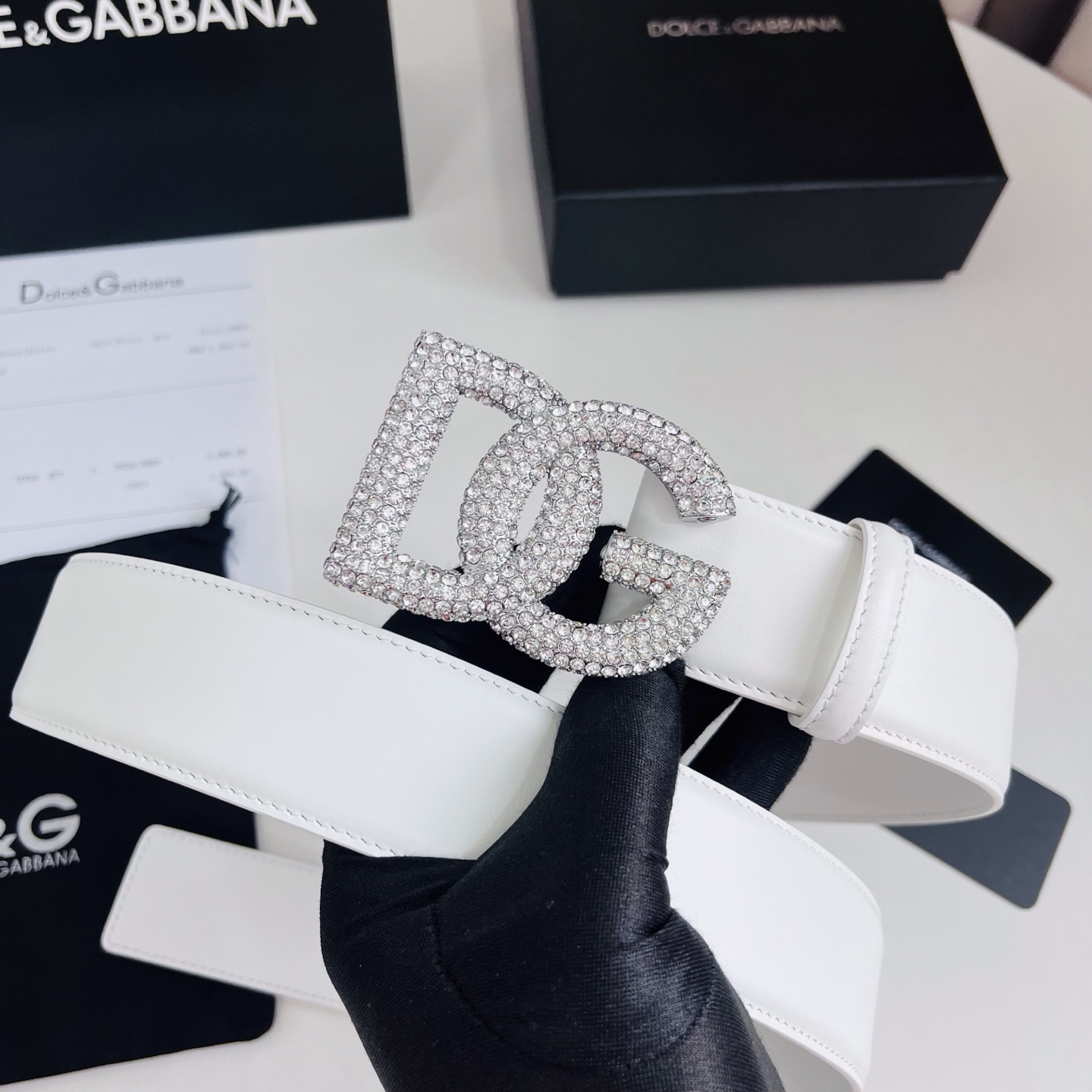 Dolce&Gabbana 新款 满天星 电镀金属徽标搭扣•搭扣下方设有点扣• 无镍搭扣与配件• 意大利制造 4.0cm