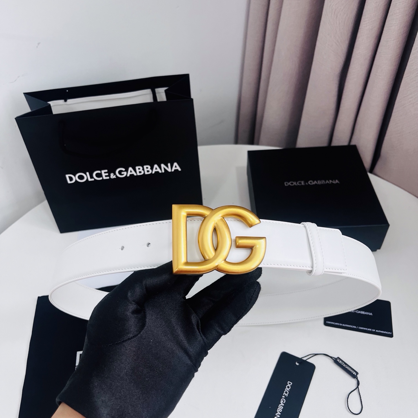 Dolce&Gabbana 新款 电镀金属徽标搭扣•搭扣下方设有点扣• 无镍搭扣与配件• 意大利制造 4.0cm