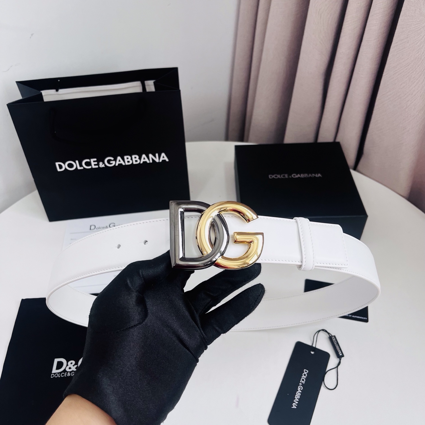 Dolce&Gabbana 新款 电镀金属徽标搭扣•搭扣下方设有点扣• 无镍搭扣与配件• 意大利制造 4.0cm