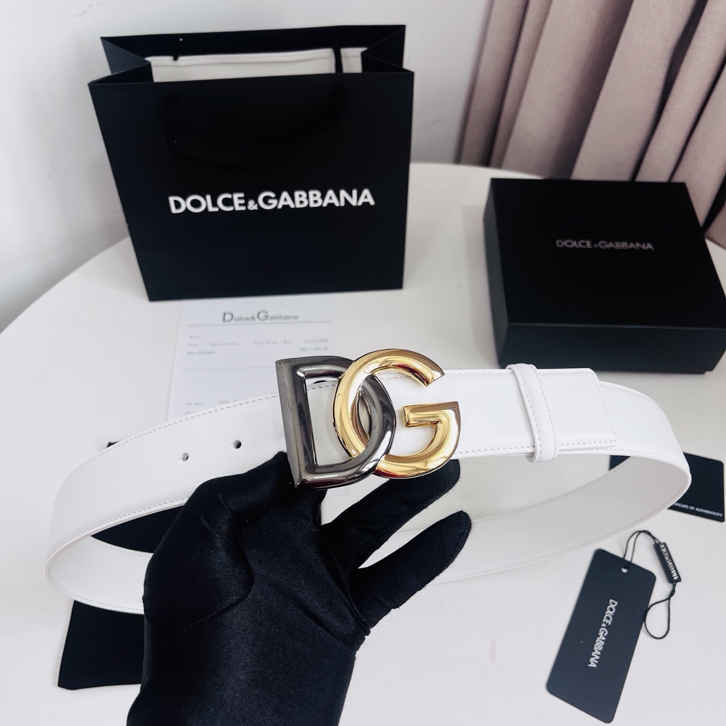 Dolce&Gabbana 新款 电镀金属徽标搭扣•搭扣下方设有点扣• 无镍搭扣与配件• 意大利制造 4.0cm