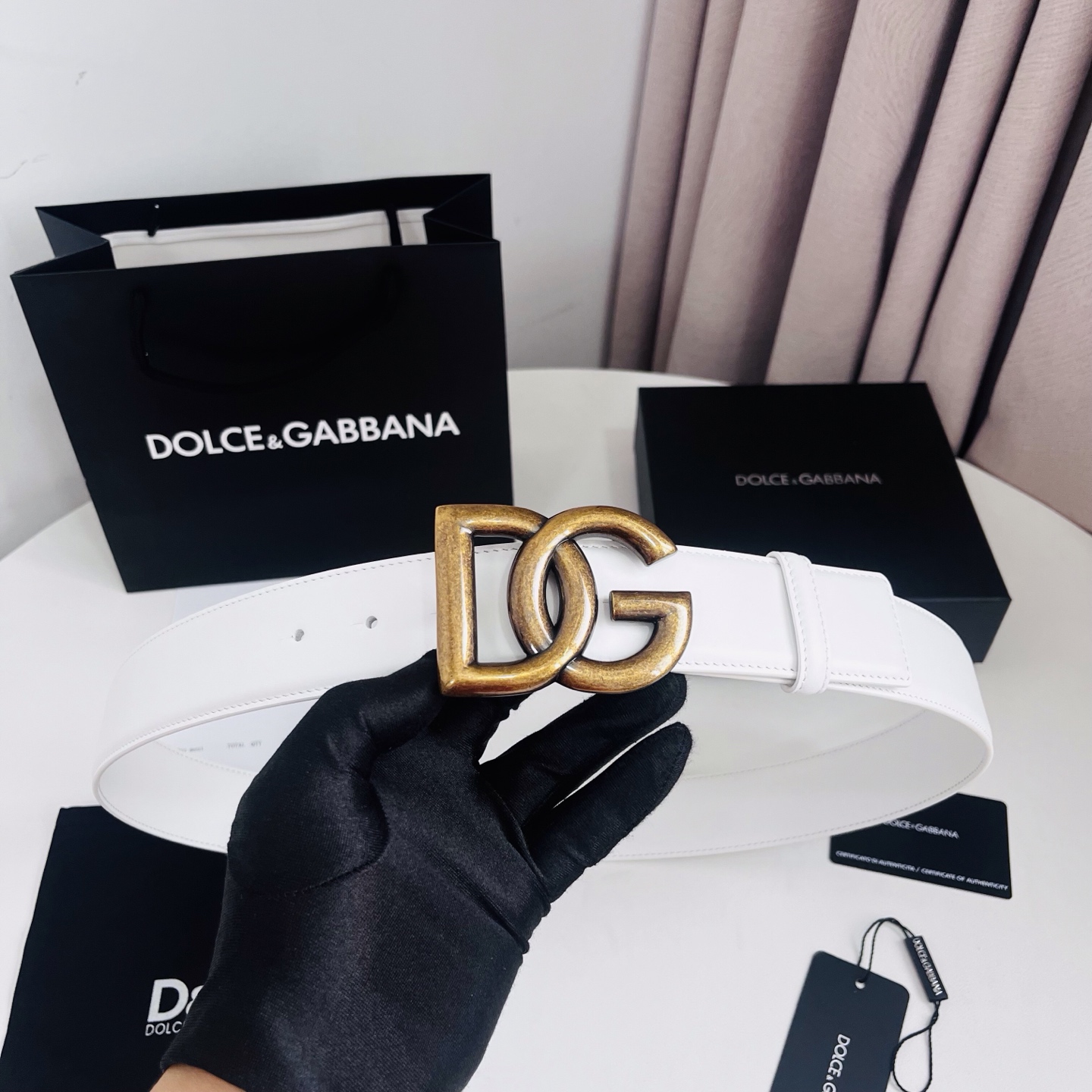 Dolce&Gabbana 新款 电镀金属徽标搭扣•搭扣下方设有点扣• 无镍搭扣与配件• 意大利制造 4.0cm