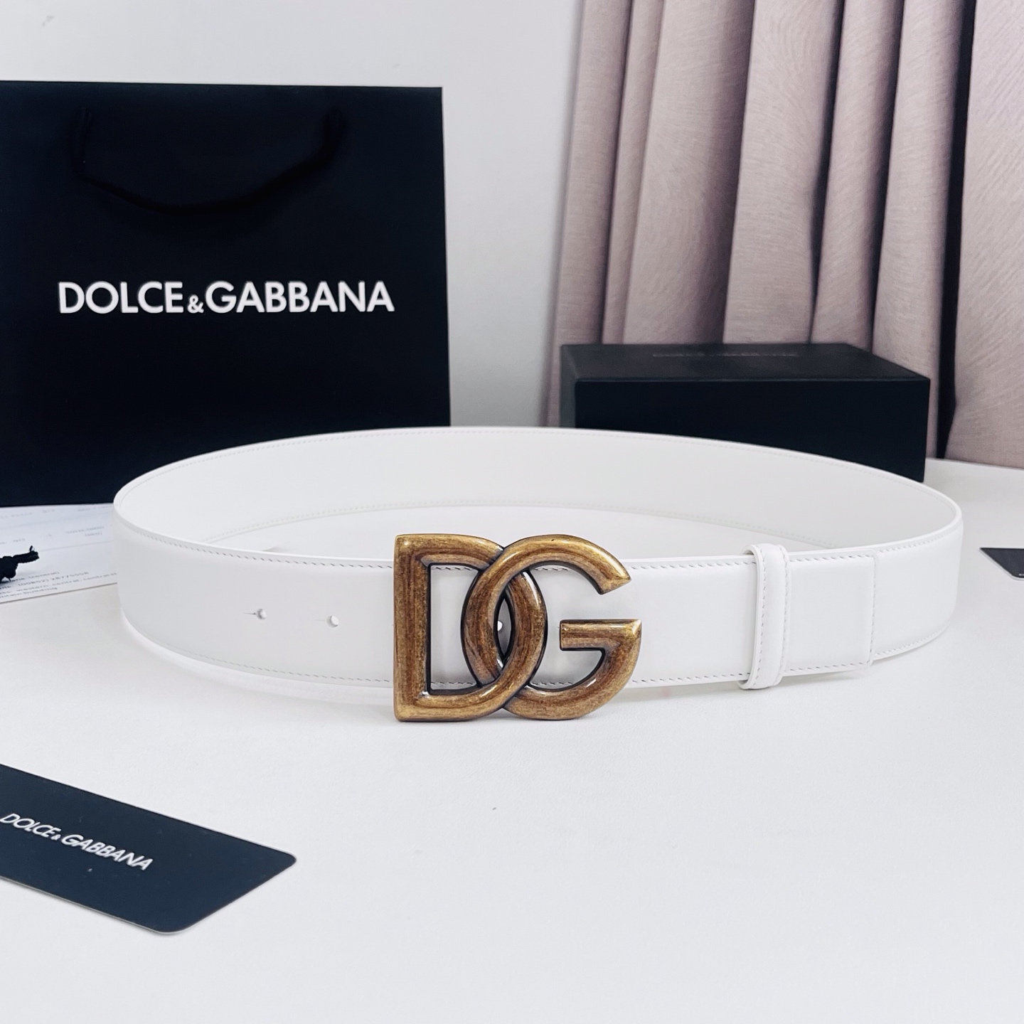 Dolce&Gabbana 新款 电镀金属徽标搭扣•搭扣下方设有点扣• 无镍搭扣与配件• 意大利制造 4.0cm