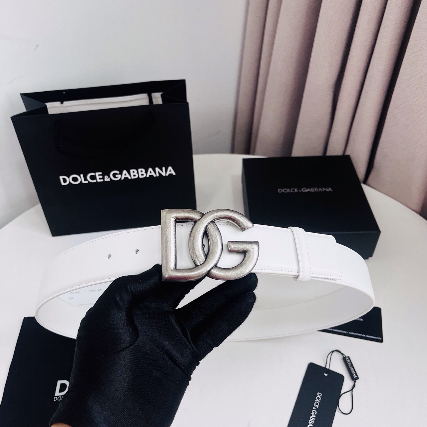 Dolce&Gabbana 新款 电镀金属徽标搭扣•搭扣下方设有点扣• 无镍搭扣与配件• 意大利制造 4.0cm