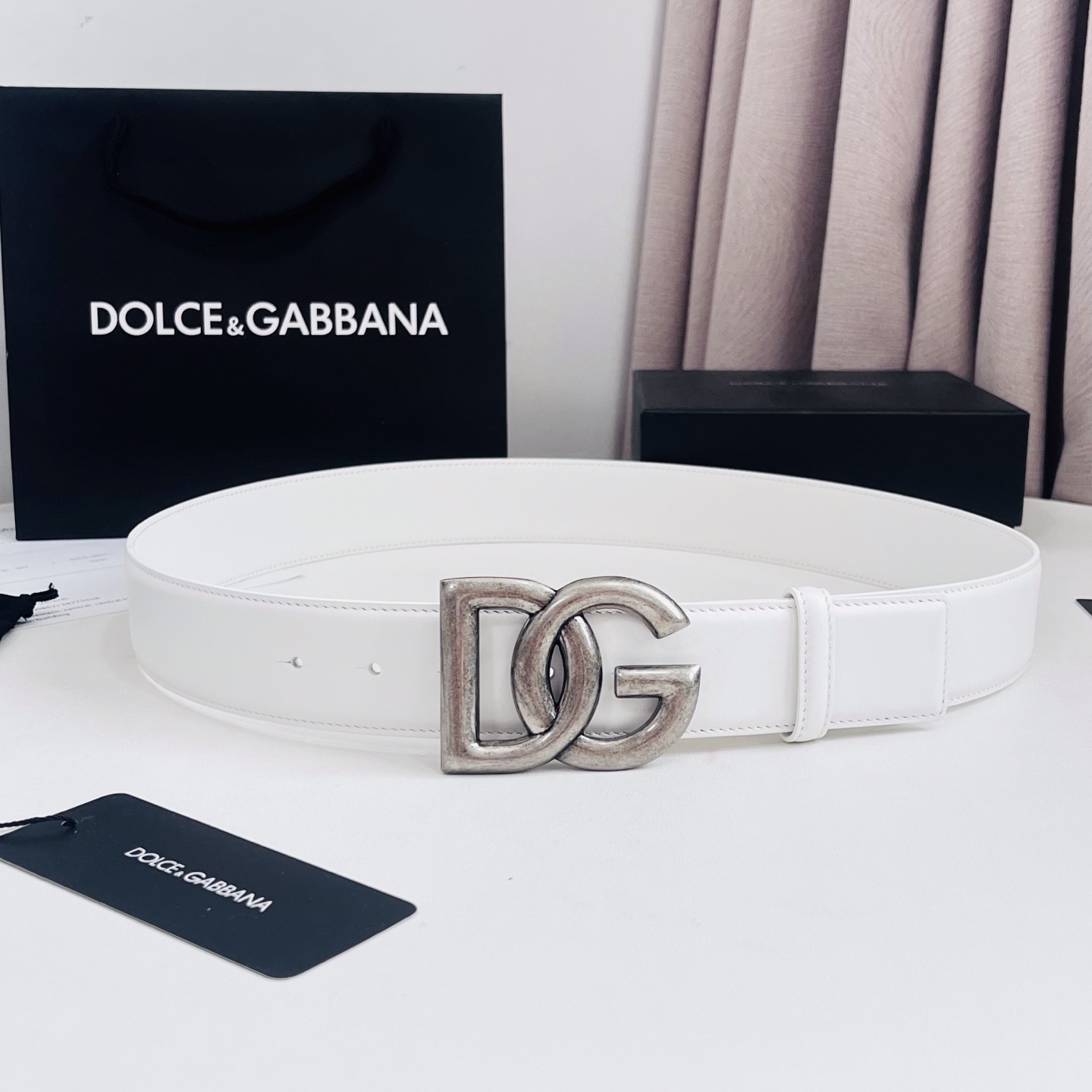 Dolce&Gabbana 新款 电镀金属徽标搭扣•搭扣下方设有点扣• 无镍搭扣与配件• 意大利制造 4.0cm