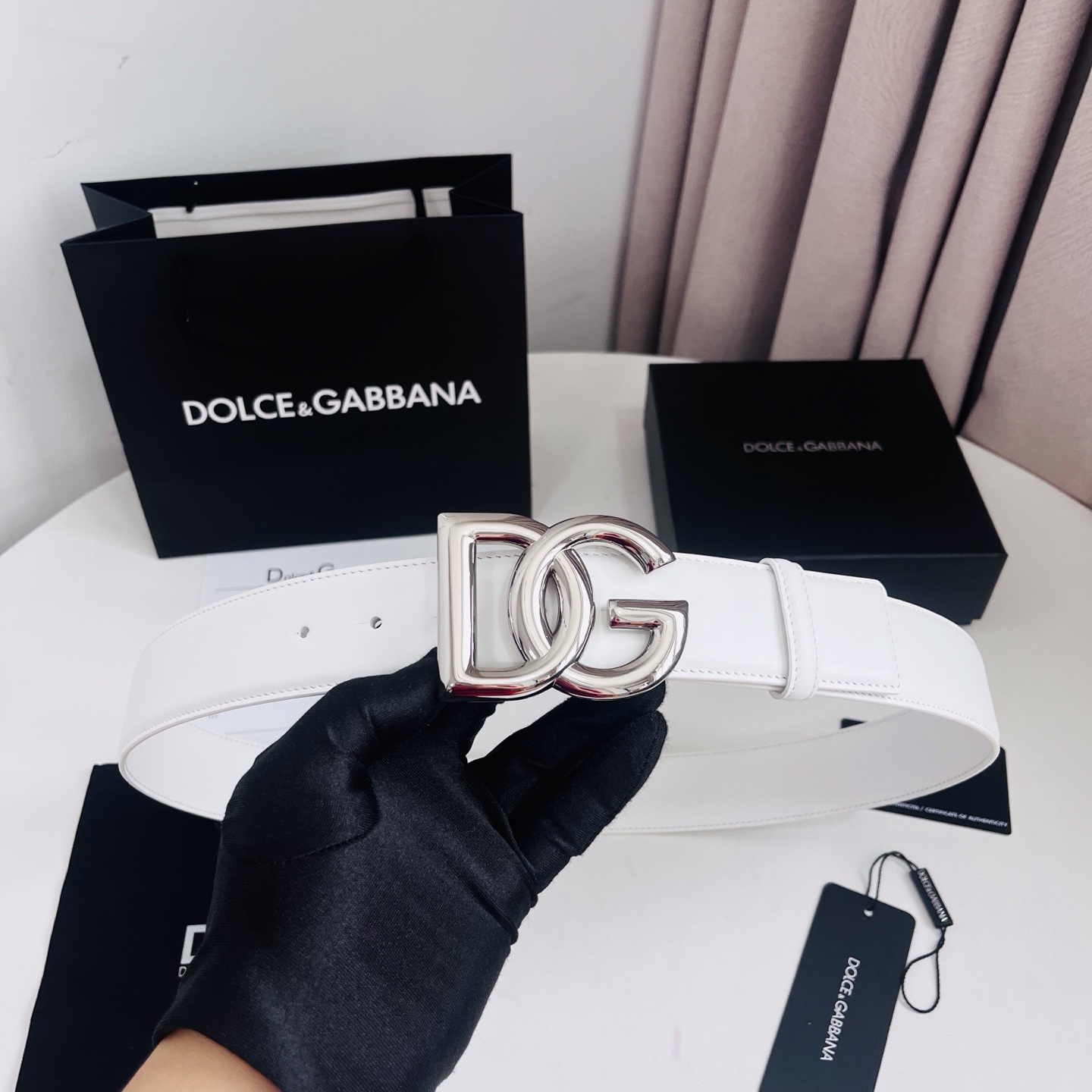 Dolce&Gabbana 新款 电镀金属徽标搭扣•搭扣下方设有点扣• 无镍搭扣与配件• 意大利制造 4.0cm