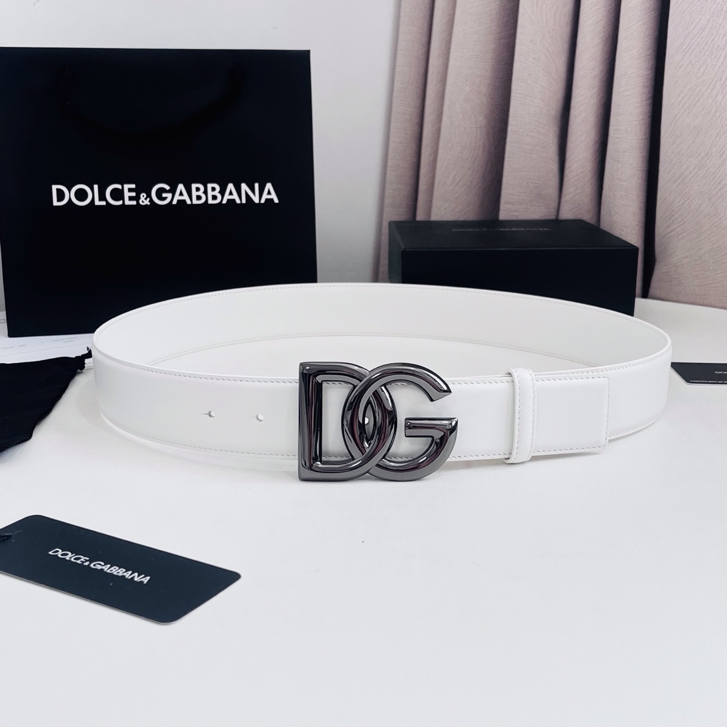 Dolce&Gabbana 新款 电镀金属徽标搭扣•搭扣下方设有点扣• 无镍搭扣与配件• 意大利制造 4.0cm
