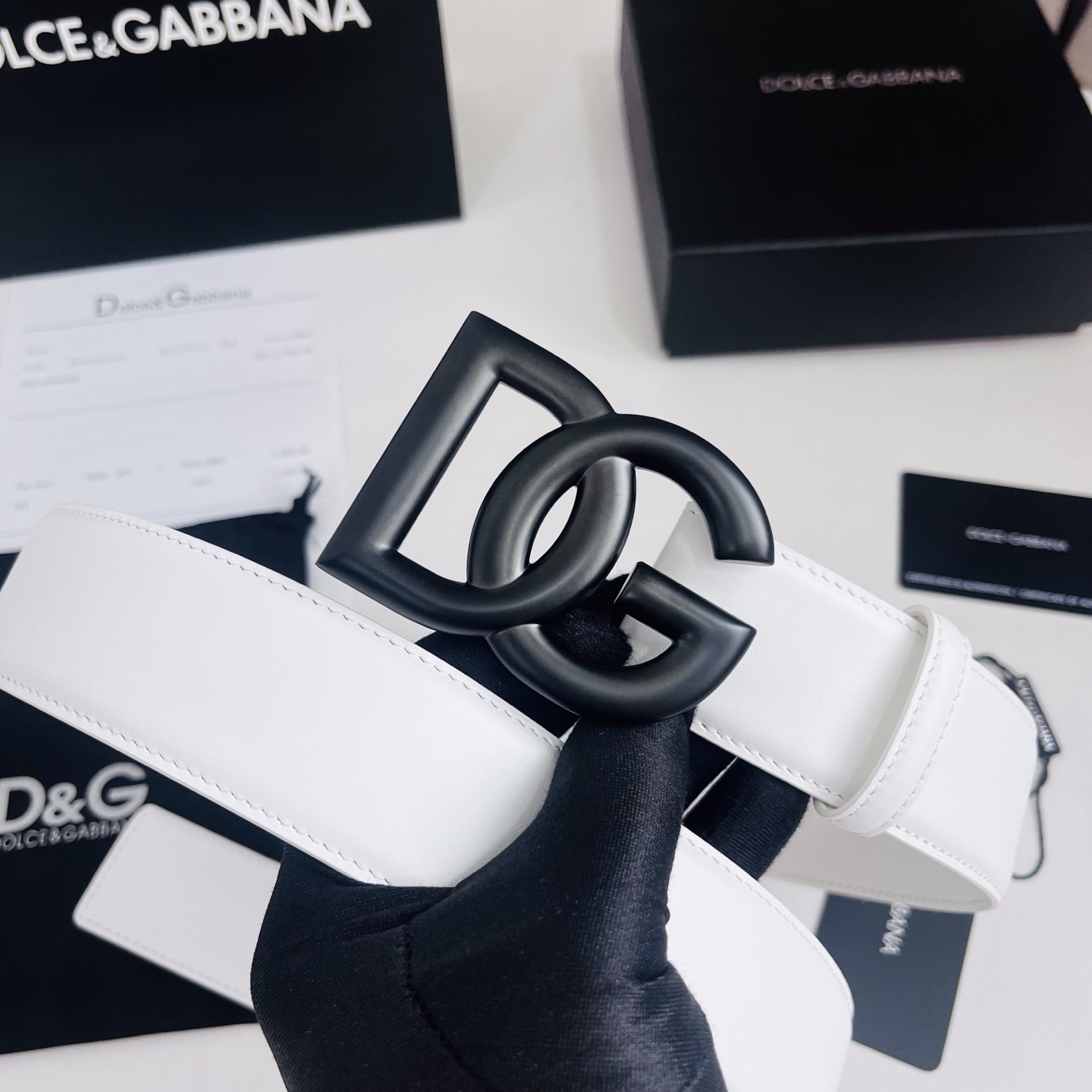 Dolce&Gabbana 新款 电镀金属徽标搭扣•搭扣下方设有点扣• 无镍搭扣与配件• 意大利制造 4.0cm
