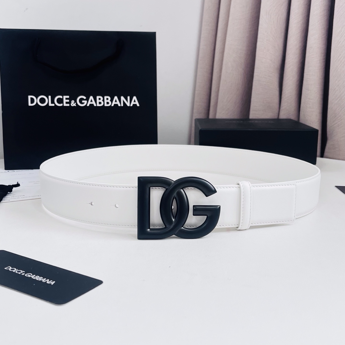 Dolce&Gabbana 新款 电镀金属徽标搭扣•搭扣下方设有点扣• 无镍搭扣与配件• 意大利制造 4.0cm