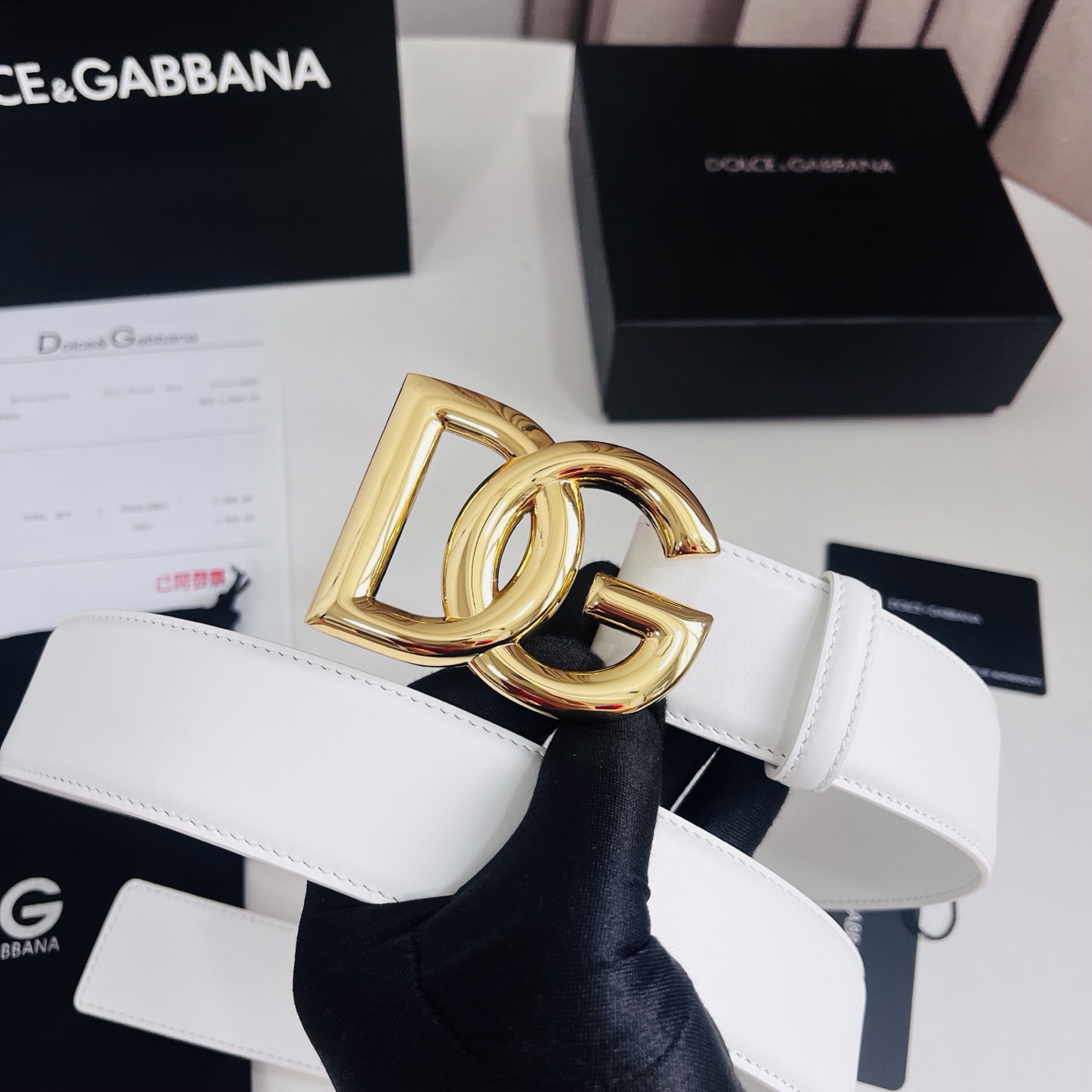 Dolce&Gabbana 新款 电镀金属徽标搭扣•搭扣下方设有点扣• 无镍搭扣与配件• 意大利制造 4.0cm