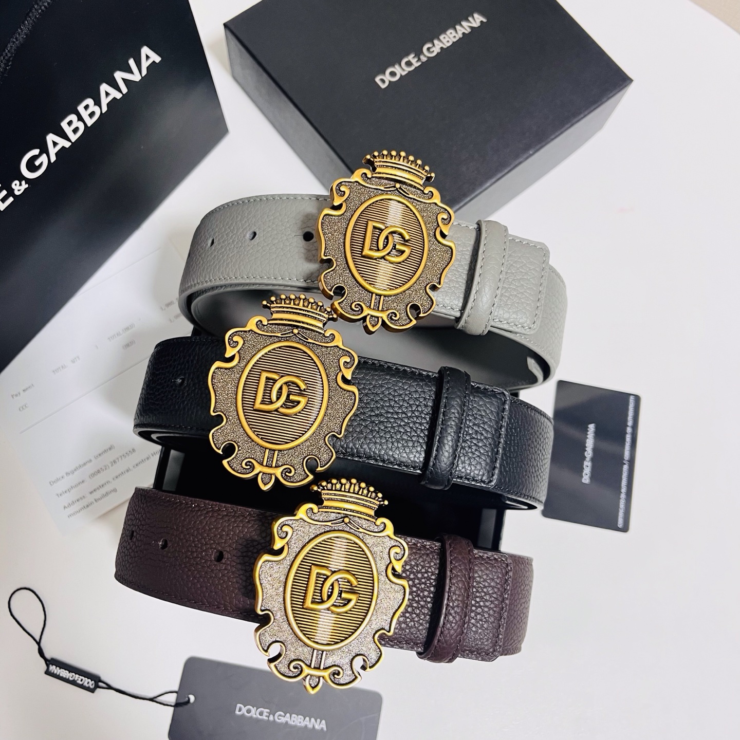 DG 新款，甄选牛皮革精制而成的优雅腰带,为任何造型增添一抹精致格调,牛皮革腰带，4.0cm