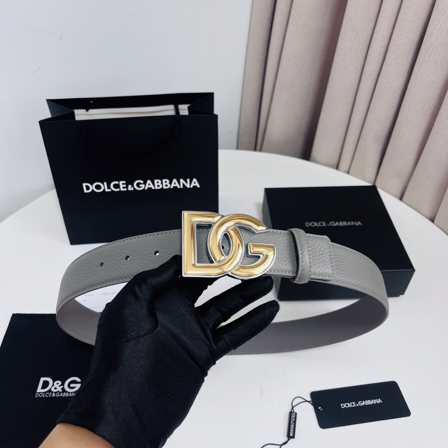Dolce&Gabbana 新款 荔枝纹双色，电镀金属徽标搭扣•搭扣下方设有点扣• 无镍搭扣与配件• 意大利制造 4.0