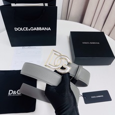 Dolce&Gabbana 新款 荔枝纹双色,电镀金属徽标搭扣•搭扣下方设有点扣• 无镍搭扣与配件• 意大利制造 4.0 Dolce&Gabbana 新款 荔枝纹双色,电镀金属徽标搭扣•搭扣下方设有点扣• 无镍搭扣与配件• 意大利制造 4.0