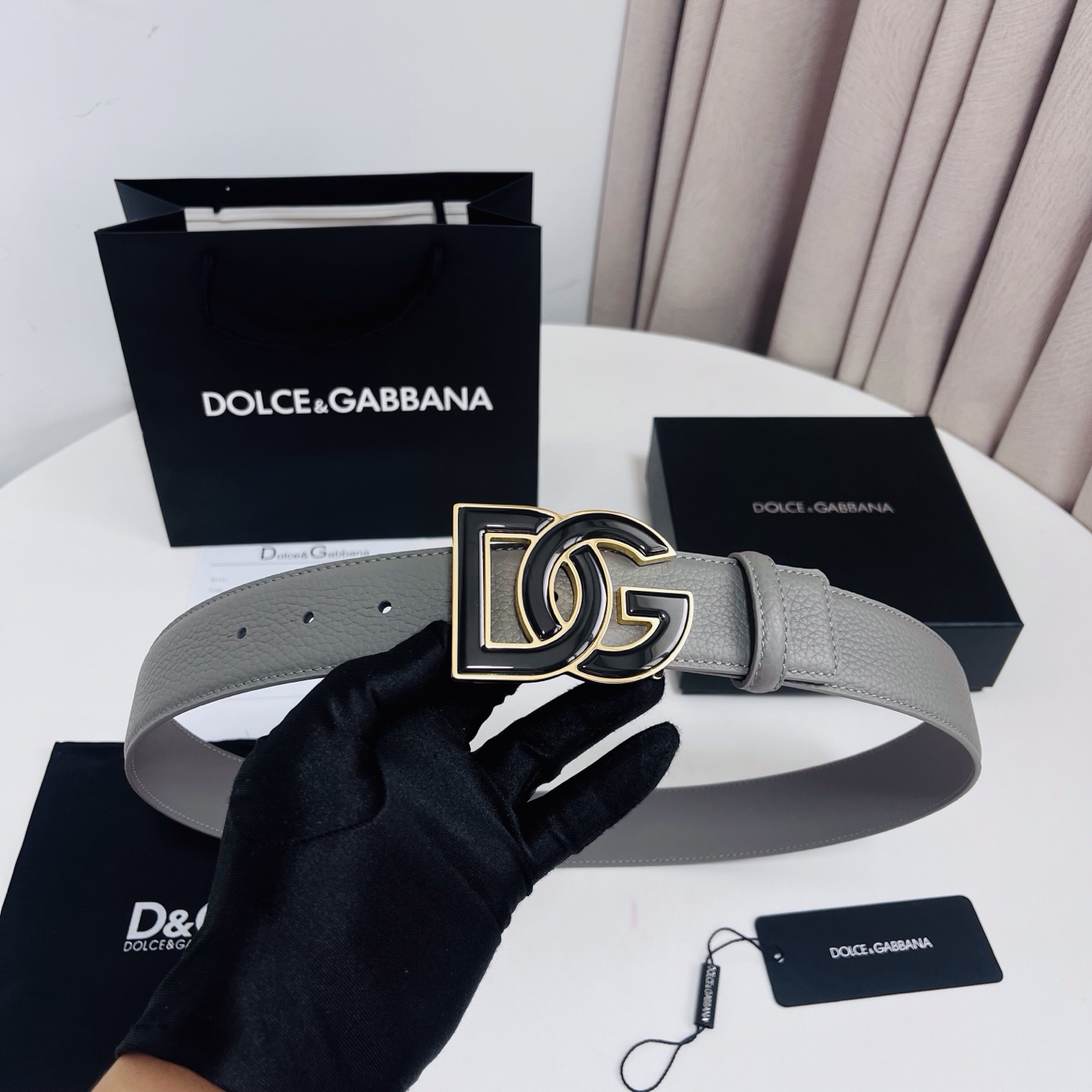 Dolce&Gabbana 新款 荔枝纹双色，电镀金属徽标搭扣•搭扣下方设有点扣• 无镍搭扣与配件• 意大利制造 4.0
