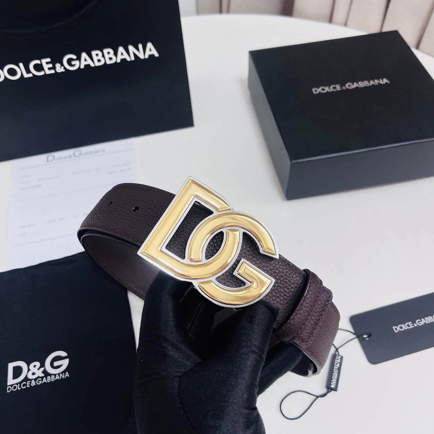 Dolce&Gabbana 新款 荔枝纹双色，电镀金属徽标搭扣•搭扣下方设有点扣• 无镍搭扣与配件• 意大利制造 4.0