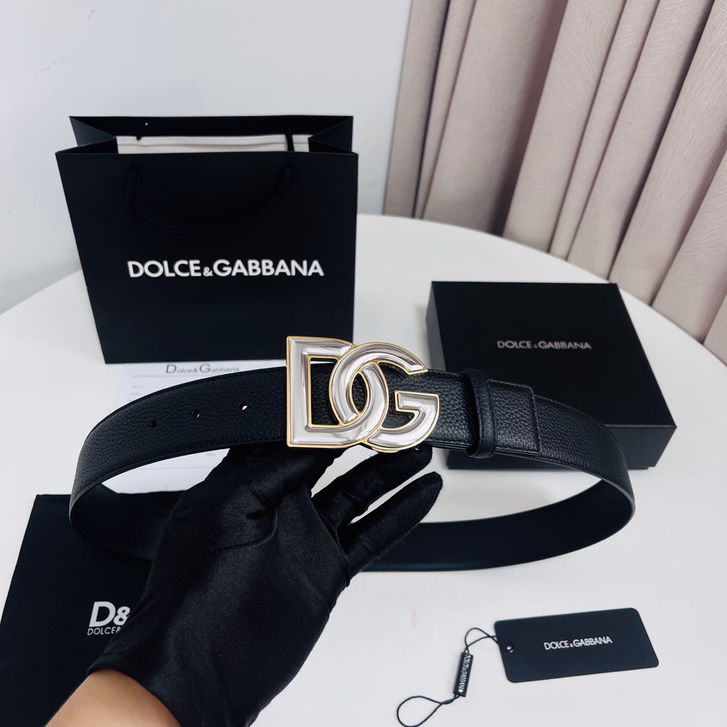 Dolce&Gabbana 新款 荔枝纹双色，电镀金属徽标搭扣•搭扣下方设有点扣• 无镍搭扣与配件• 意大利制造 4.0