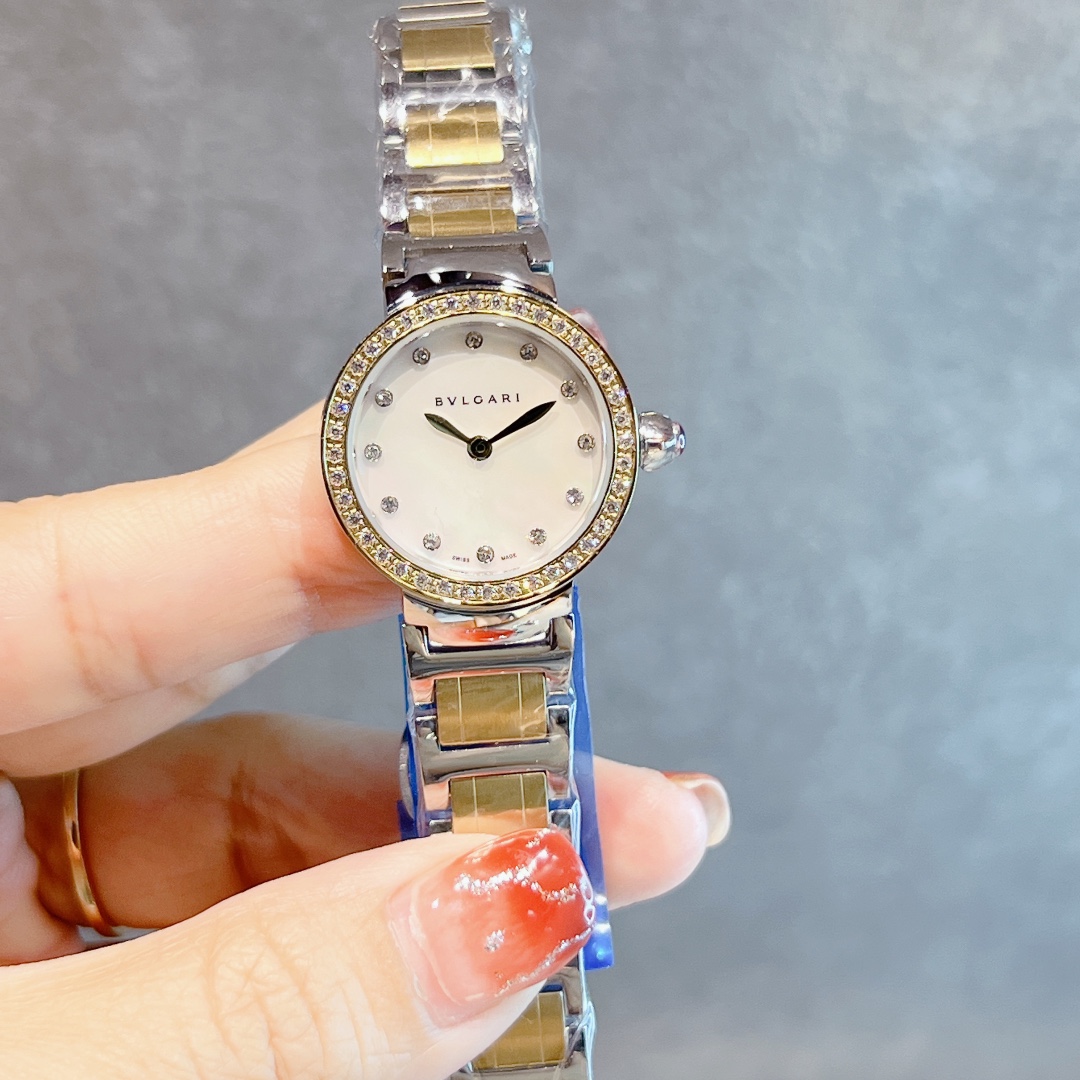 Bvlgari Bvlgari Bvlgari Mini Two-tone steel and gold case, diamond bezel, white or burgundy dial, two-tone steel and gold bracelet 26mm Women's Quartz