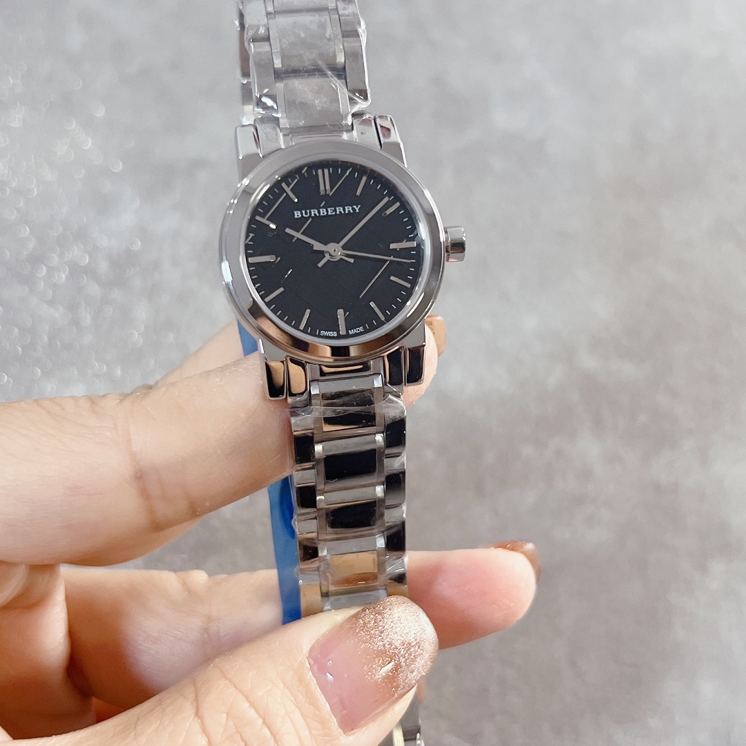 PABLO-BURBERRY Series: British Fun Watch with Elegance and Sporty Charm - 图片 8