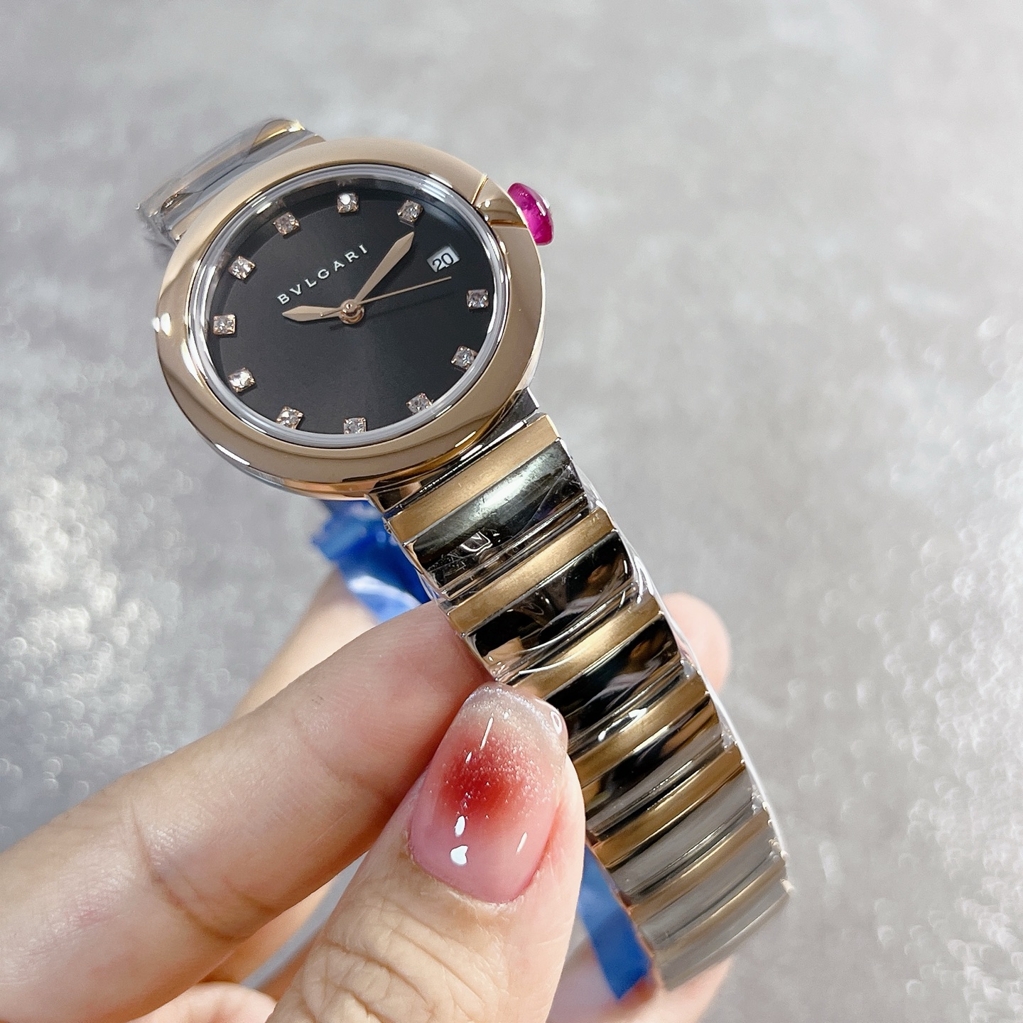 Luxurious and Thin BVLGARI LVCEA Women’s Wristwatches with Sapphire Lenses - 图片 3