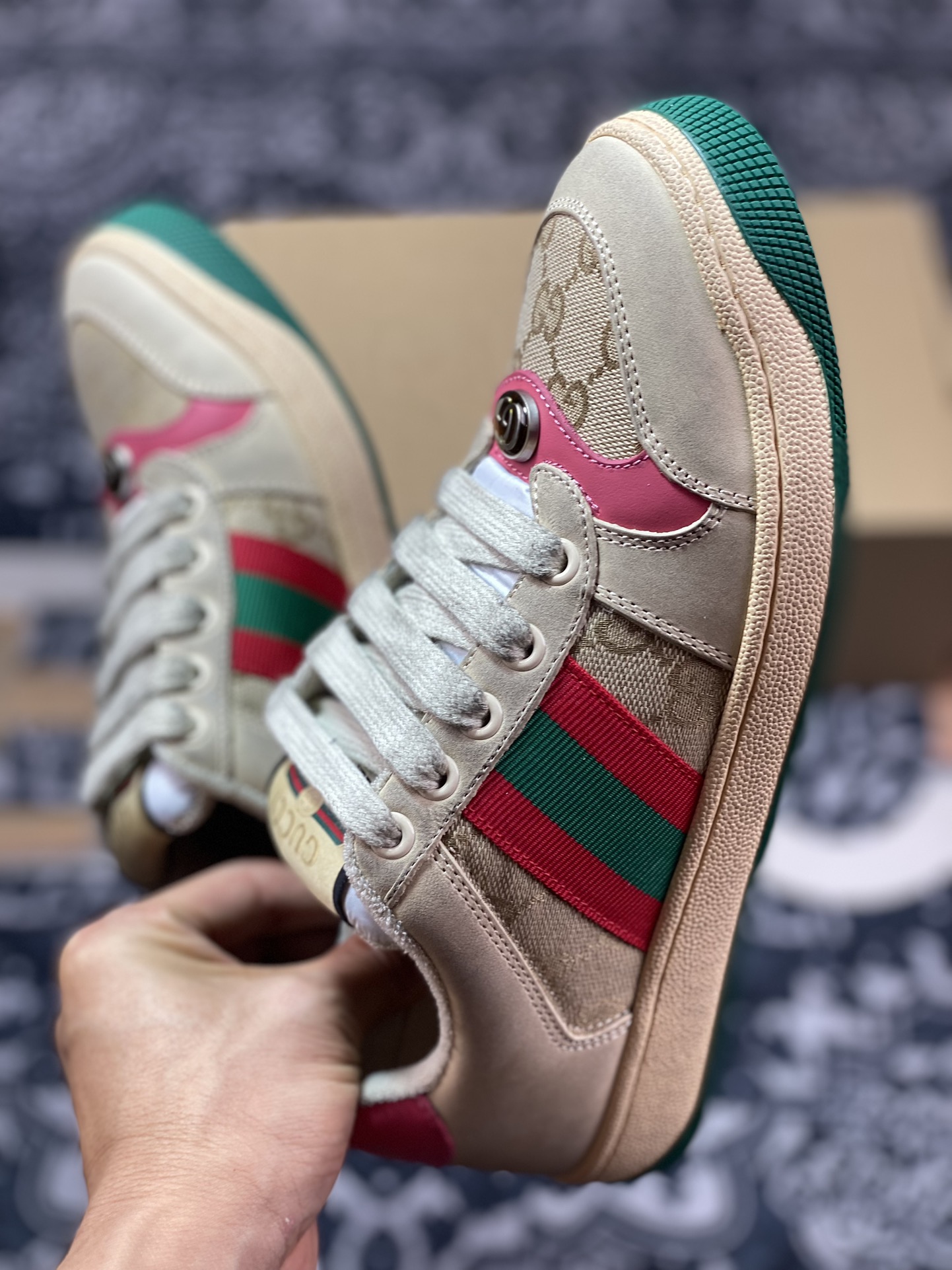 Gucci Distressed Screener sneaker 40&52