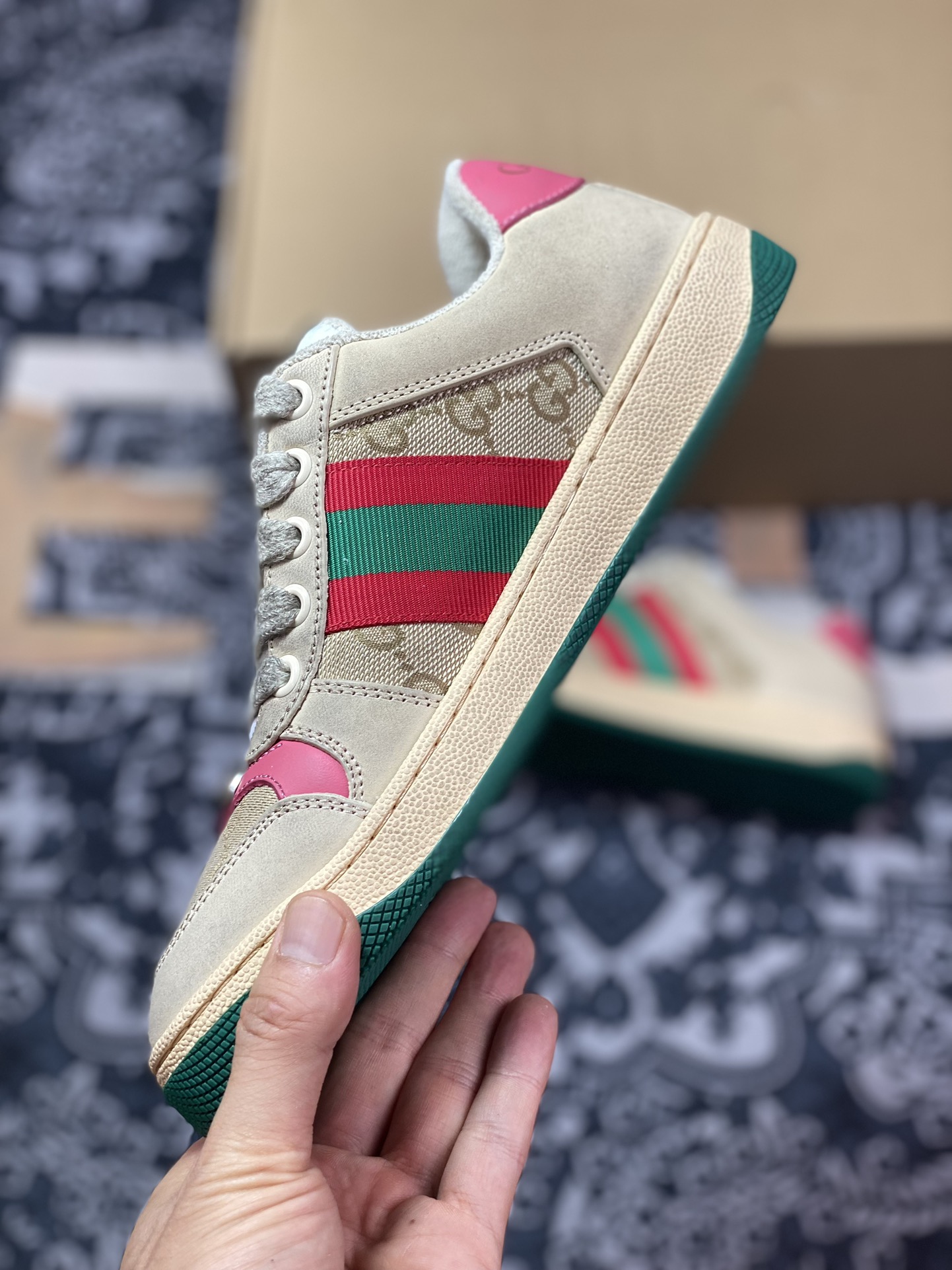 Gucci Distressed Screener sneaker 40&52