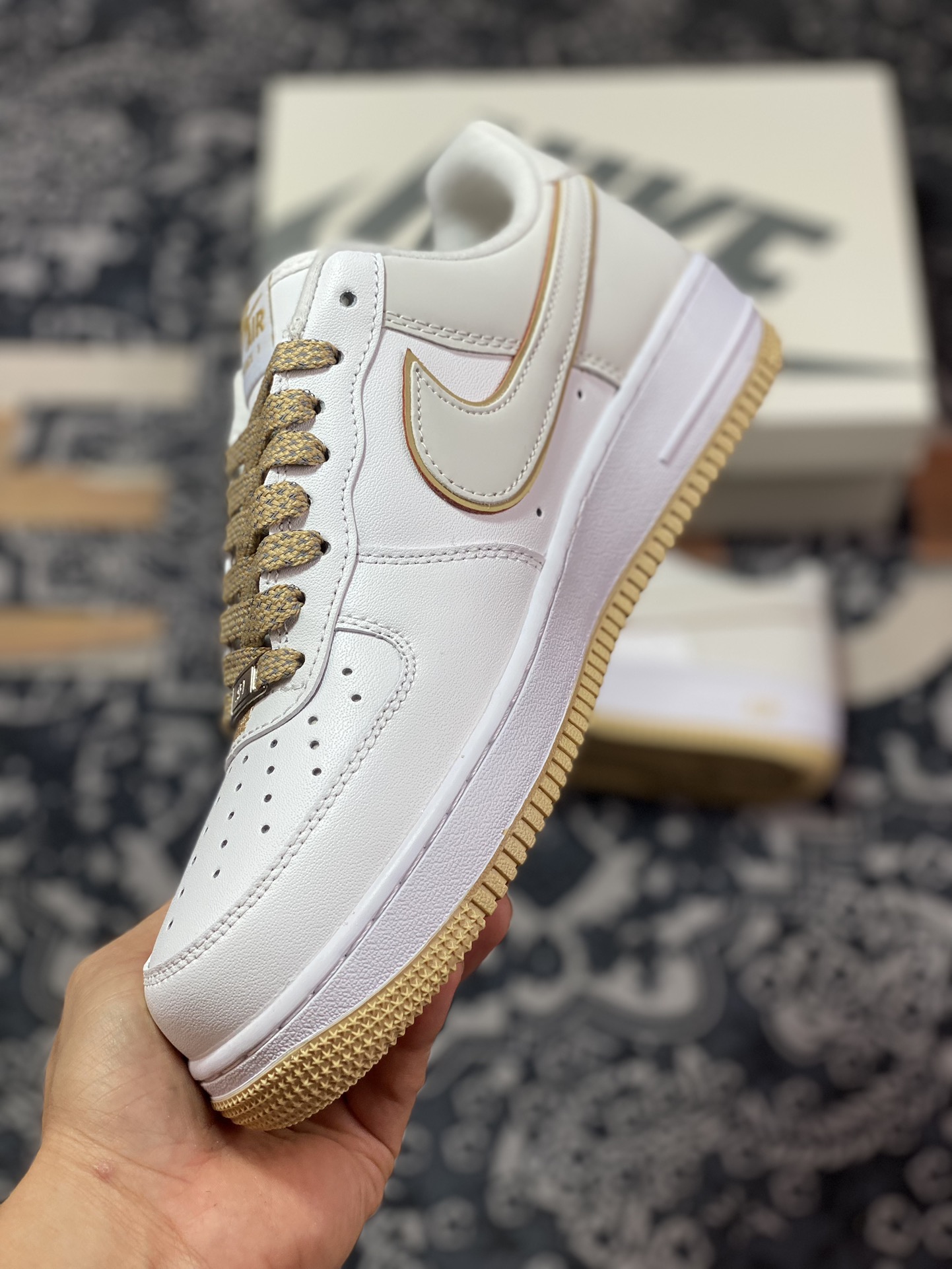 Nike Air Force 1'07 Low ”White/Khaki/Reflection Mini Swoosh” Air Force One Sneakers ”Leather White Khaki Yellow Small Swoosh Reflection” YZ8115-004