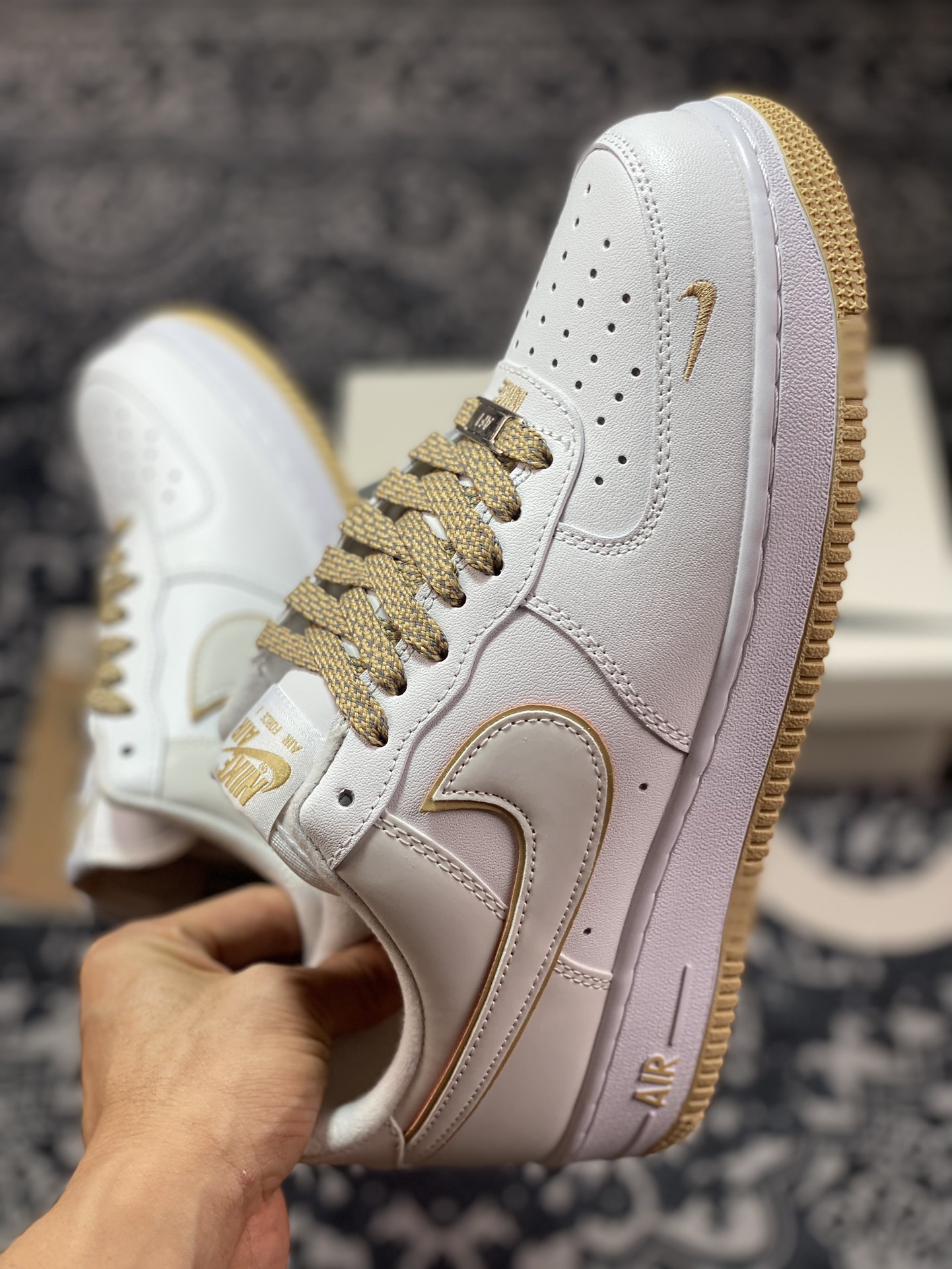 Nike Air Force 1'07 Low ”White/Khaki/Reflection Mini Swoosh” Air Force One Sneakers ”Leather White Khaki Yellow Small Swoosh Reflection” YZ8115-004