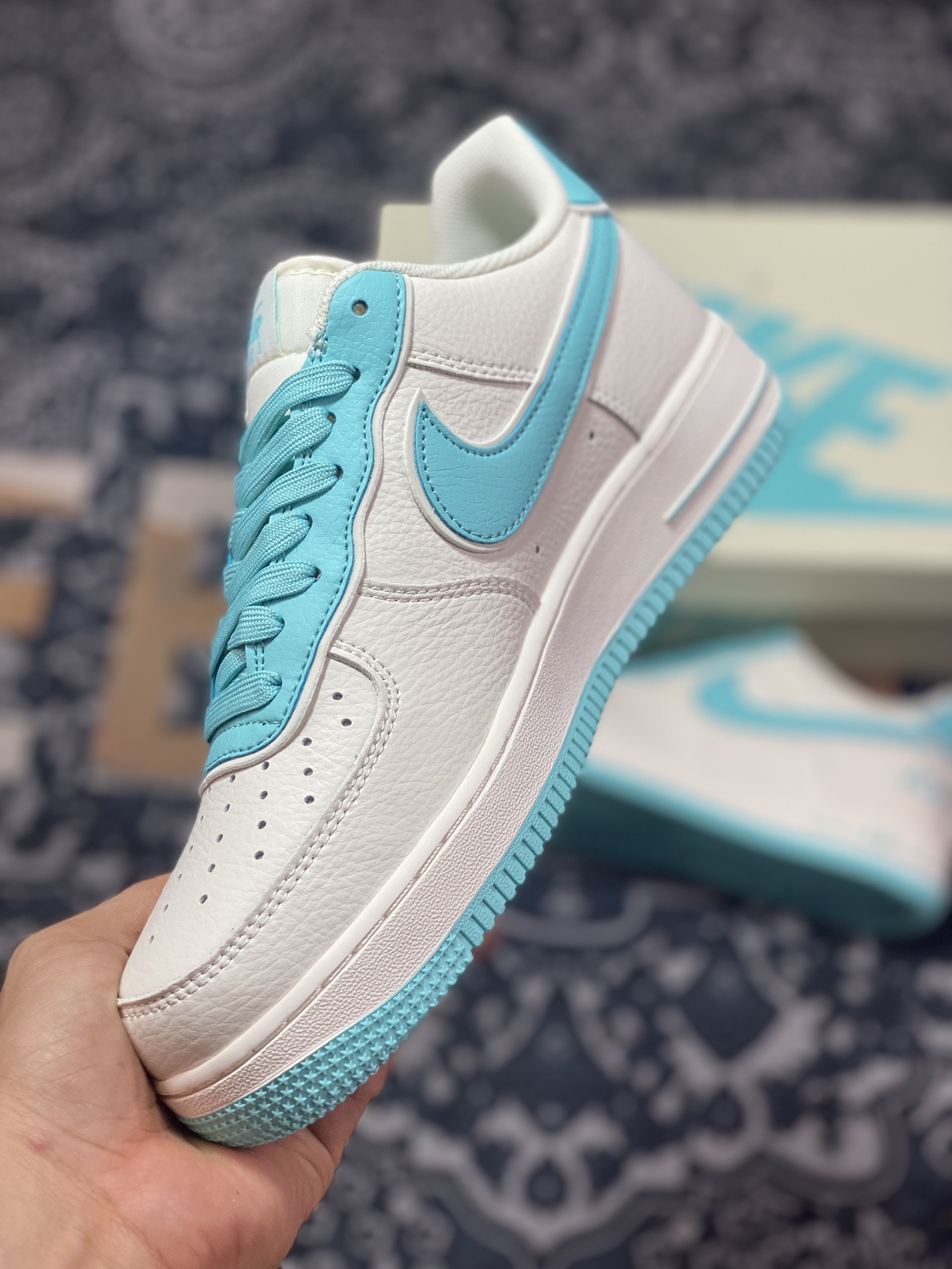 Nike Air Force 1’07 Low”Beige/Tiffany & Co. ”空军一号板鞋“皮革米白蒂芙尼蓝叠钩”JF1983-553