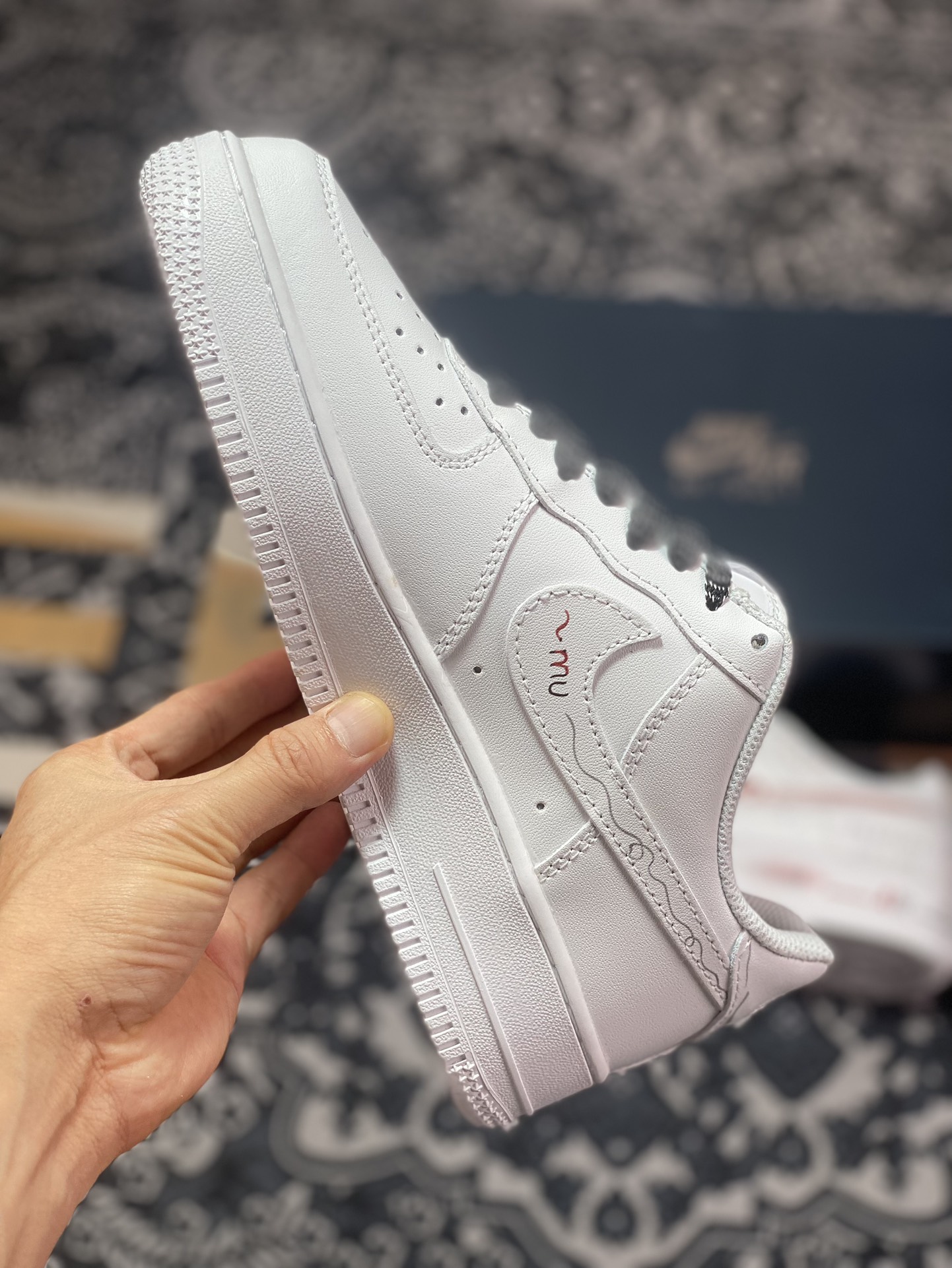 Air Force 1 '07 Low 白红涂鸦 AM0703-123