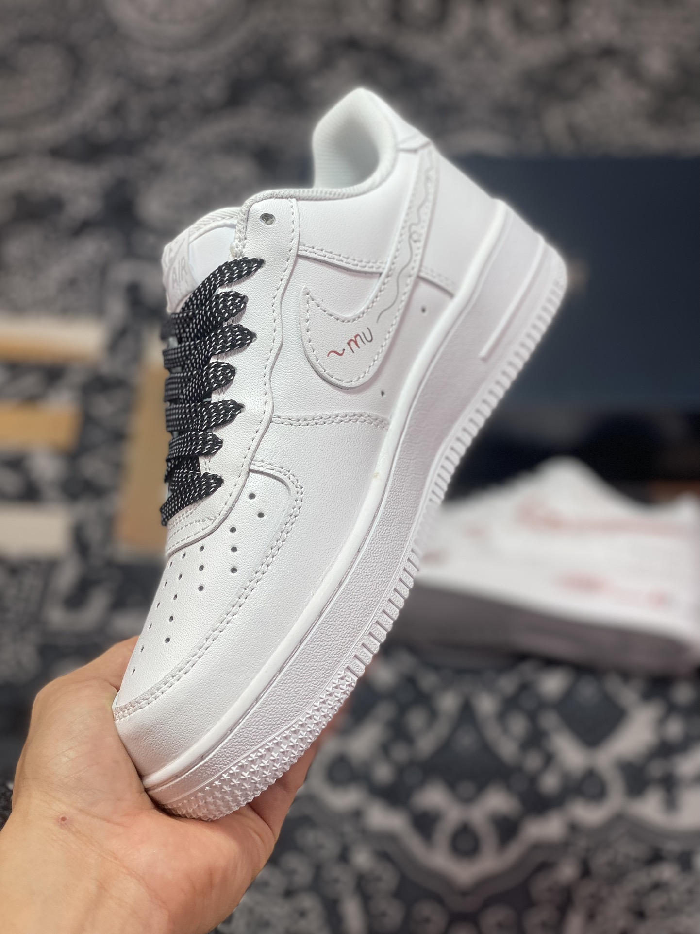 Air Force 1 '07 Low 白红涂鸦 AM0703-123