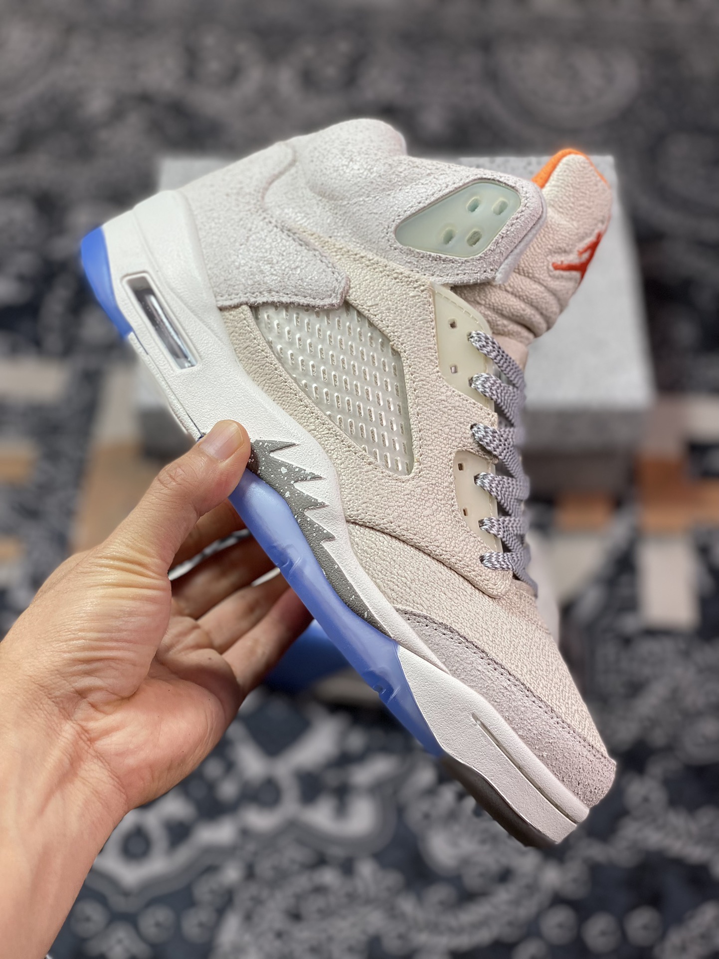 Air Jordan 5 SE “Craft” American Grey FD9222-180