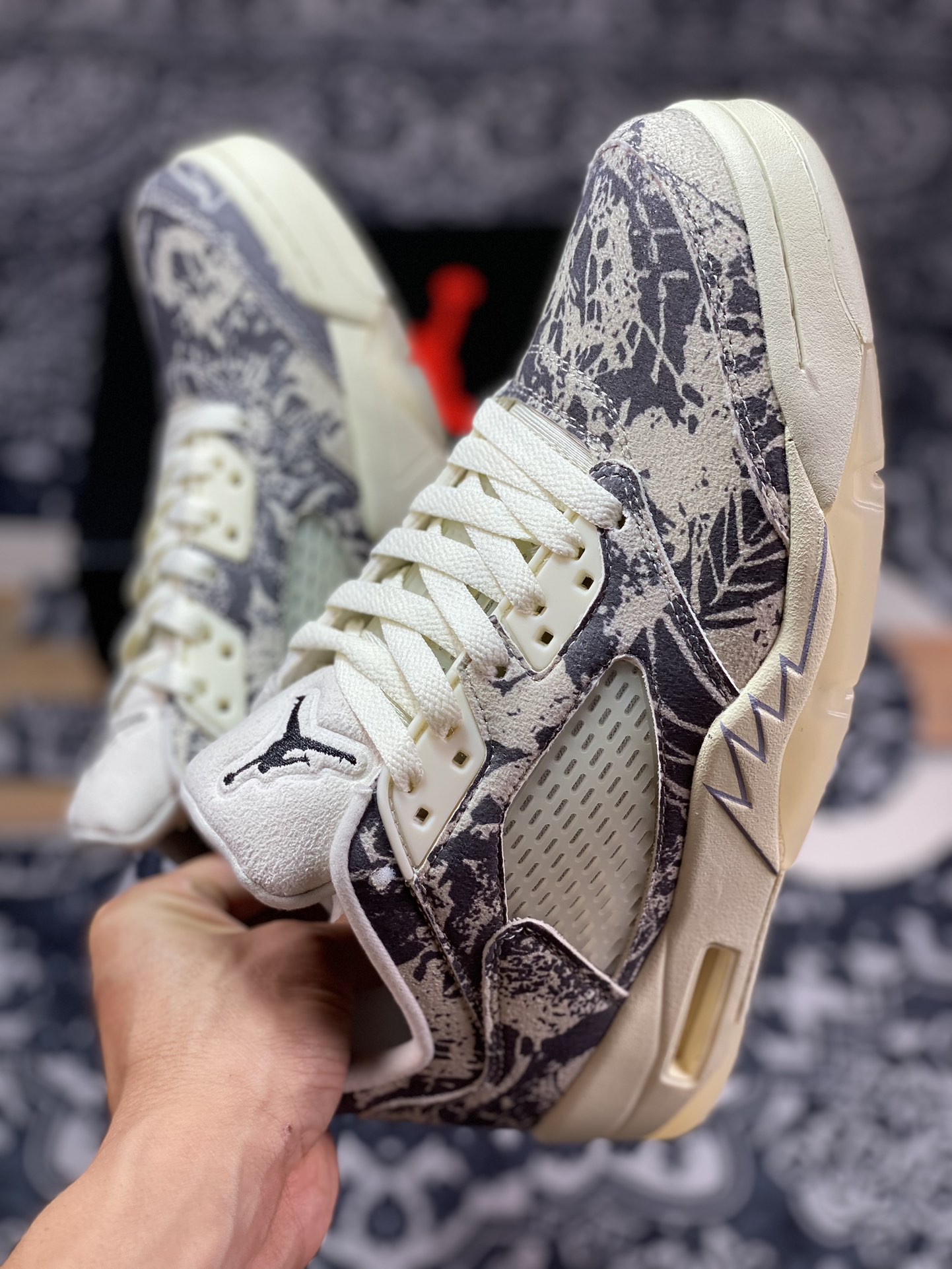 Air Jordan 5 Retro Low 