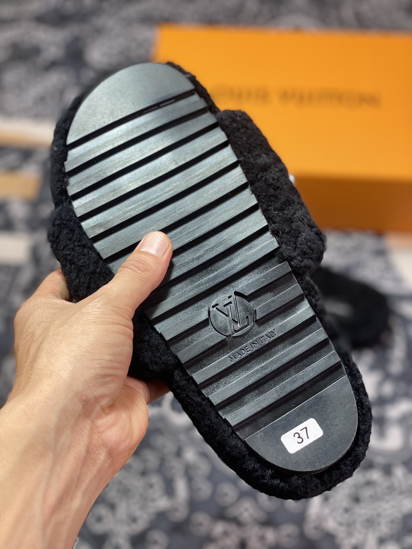 Louis Vuitton Bom Dia Sandal 