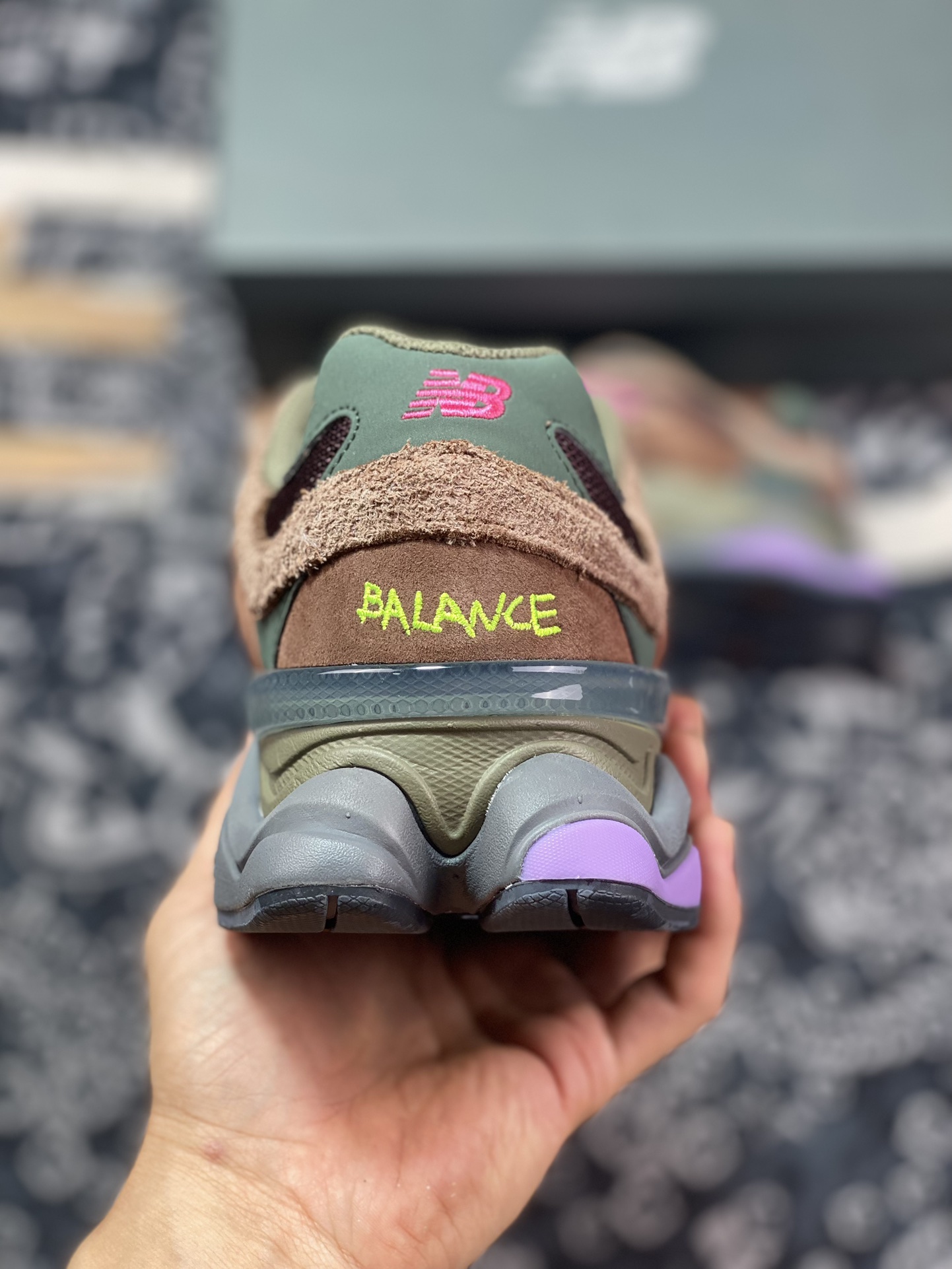 New Balance 9060 