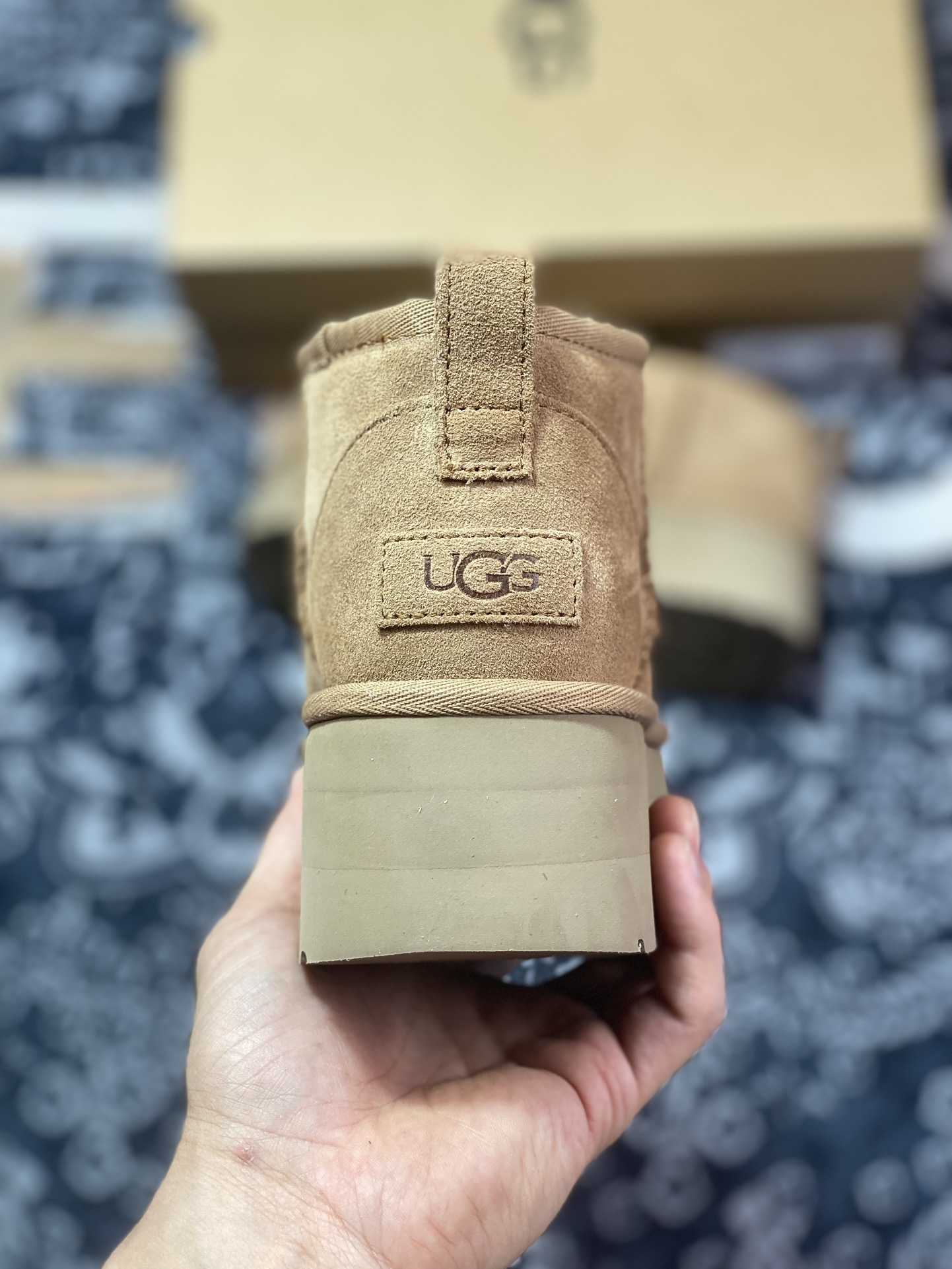 280  美国轻奢品牌UGG W Mini 款II 迷你系列经典女士短筒休闲百搭厚底“栗色加绒”