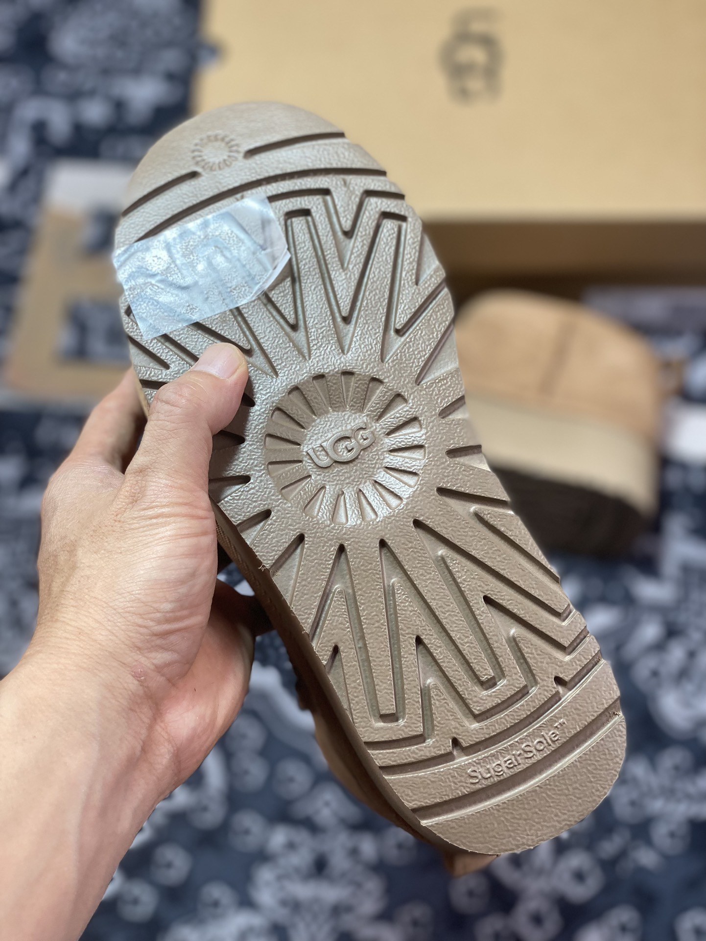 280  美国轻奢品牌UGG W Mini 款II 迷你系列经典女士短筒休闲百搭厚底“栗色加绒”