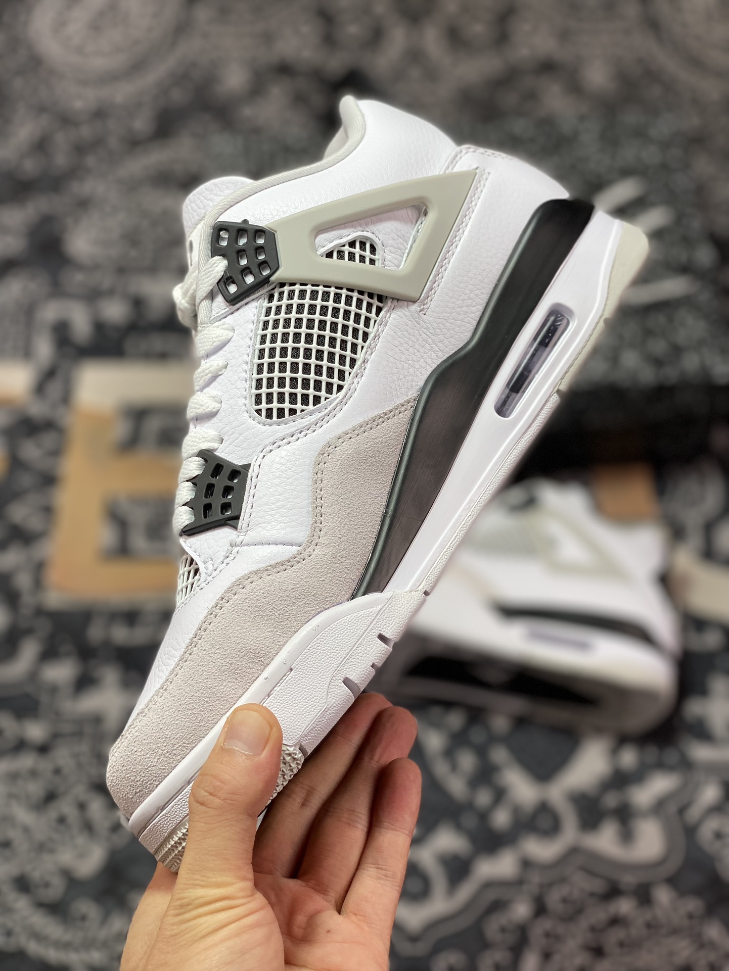 380  Air Jordan 4 ”Military Black” 小白水泥 DH6927-111