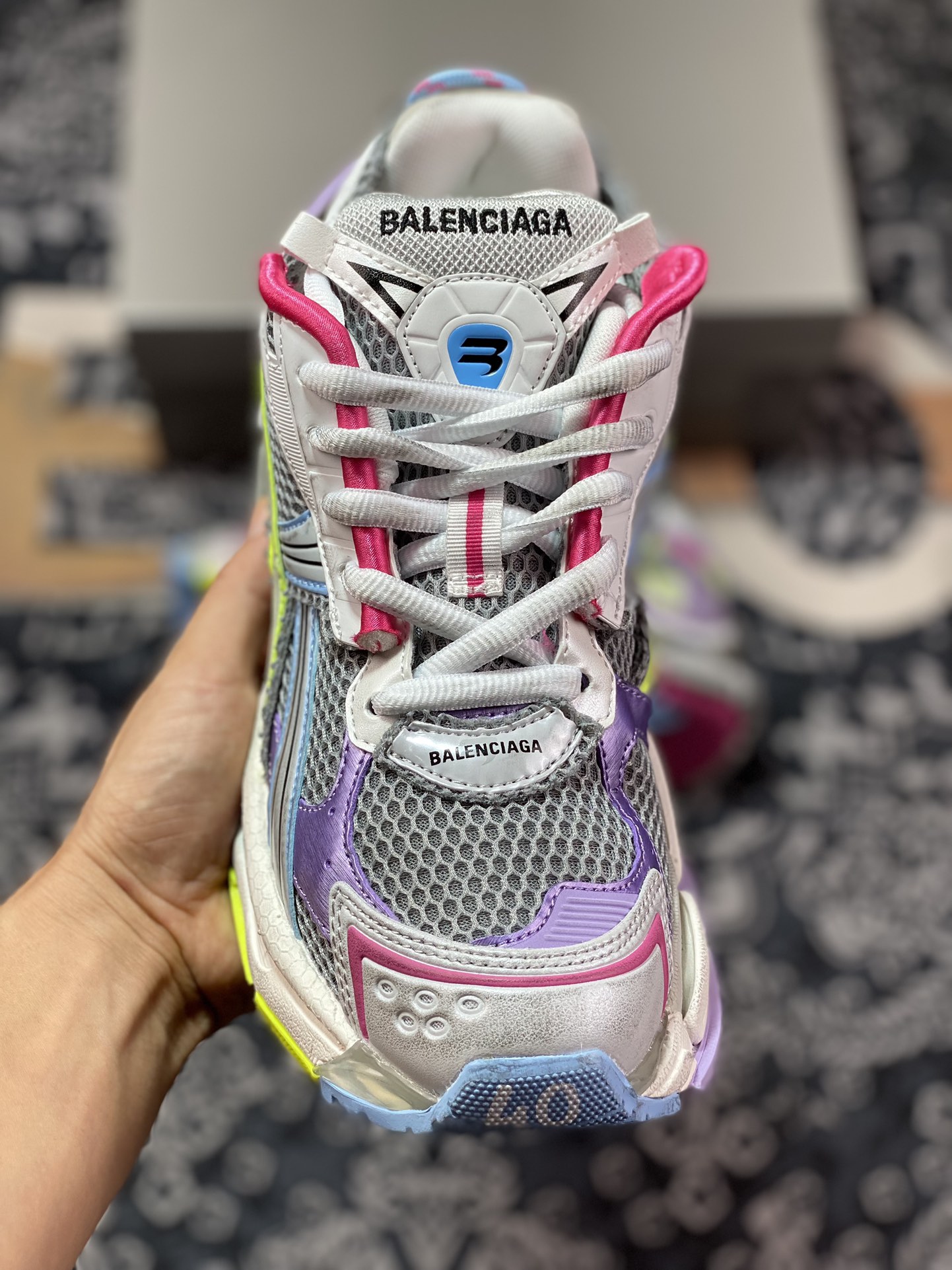 520 巴黎世家BALENCIAGA Runner Sneaker”Grey/White/Multicolo”2.0慢跑系慢跑鞋 772774 W3RNY 0361