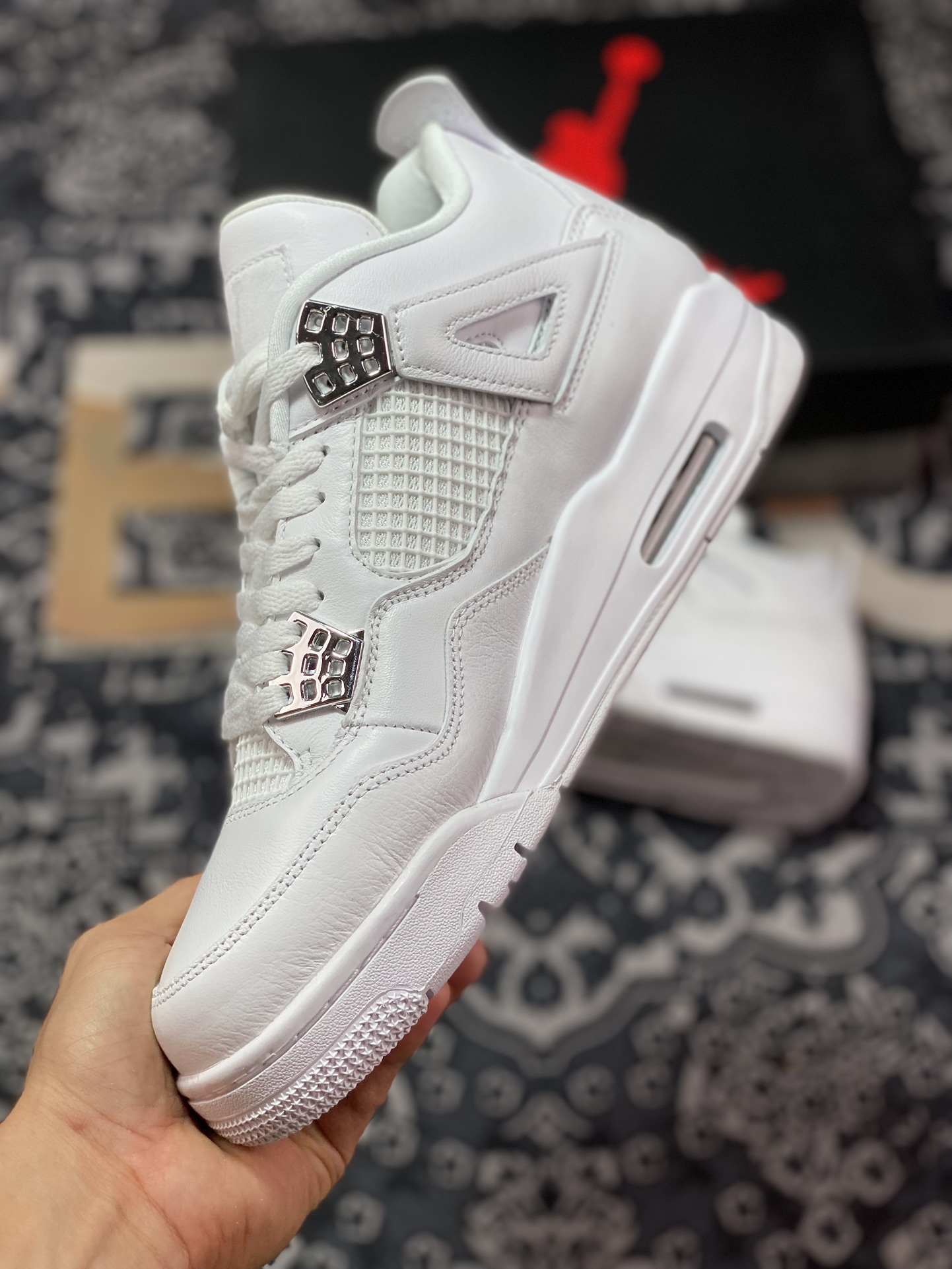 380  New 绿X 巅峰版本 全新升级 Jordan Air Jordan 4 retro pure money 银扣 纯白  308497-100