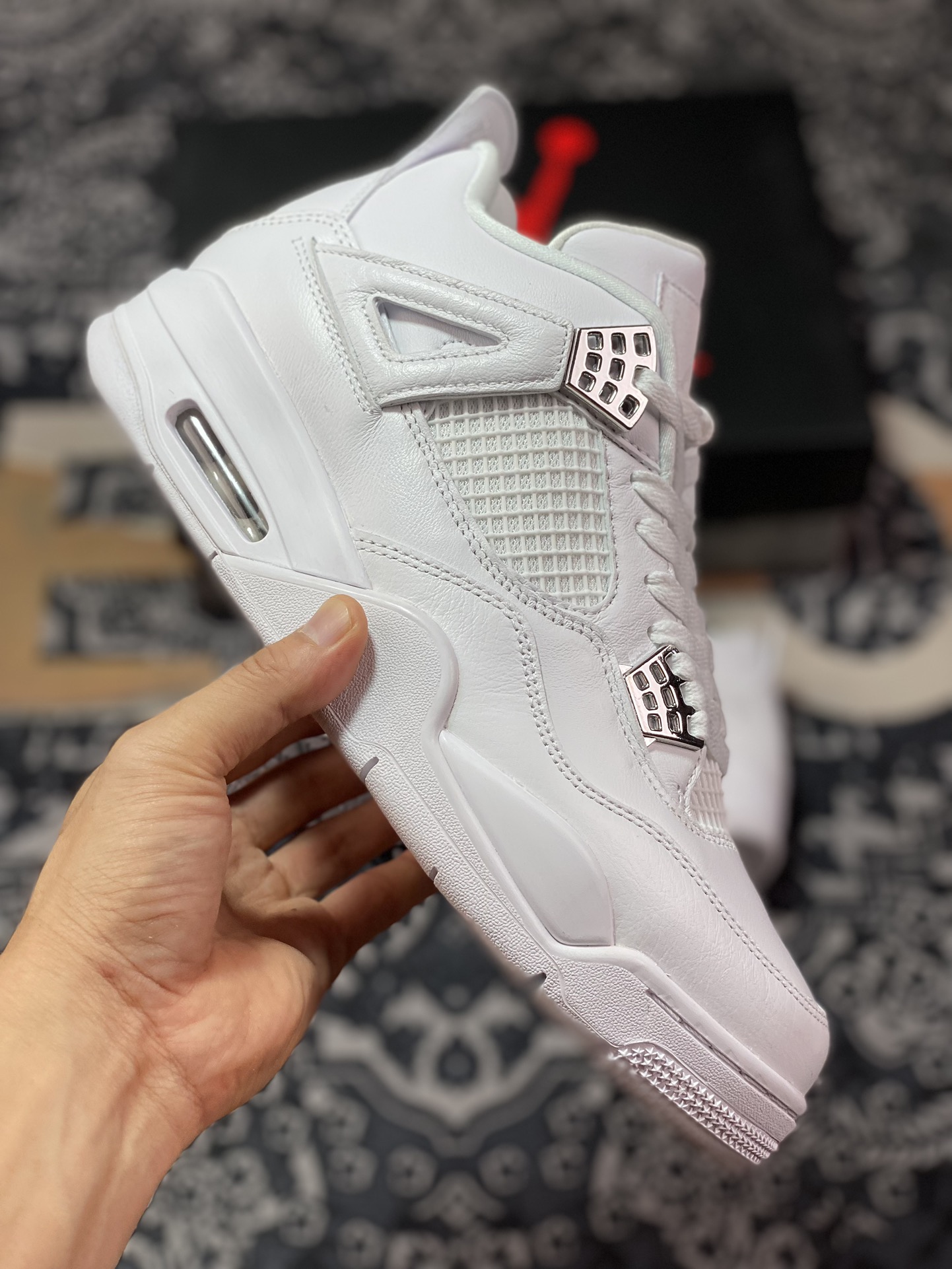 380  New 绿X 巅峰版本 全新升级 Jordan Air Jordan 4 retro pure money 银扣 纯白  308497-100