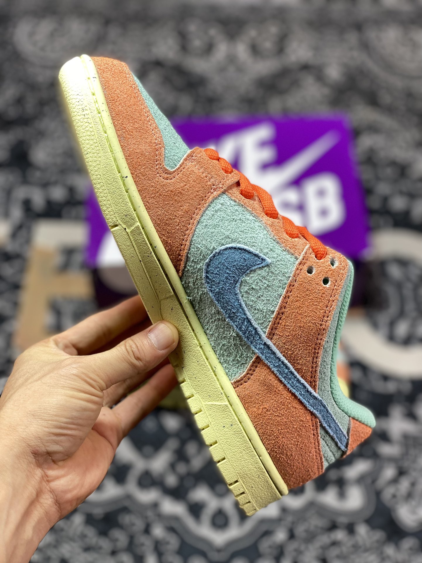 260 Nike SB Dunk Low Pro“Orange Aqua”  DV5429-800