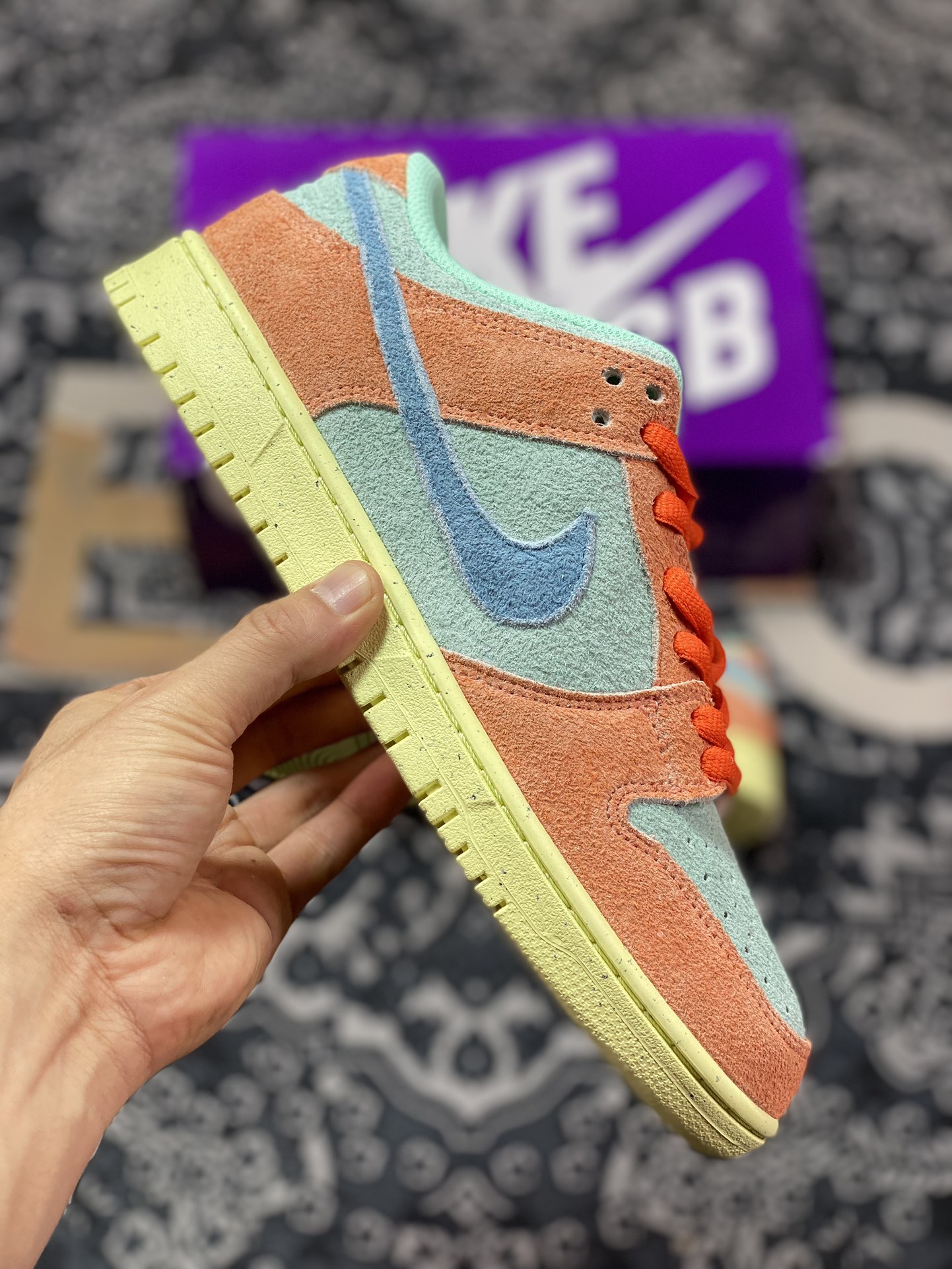 260 Nike SB Dunk Low Pro“Orange Aqua”  DV5429-800