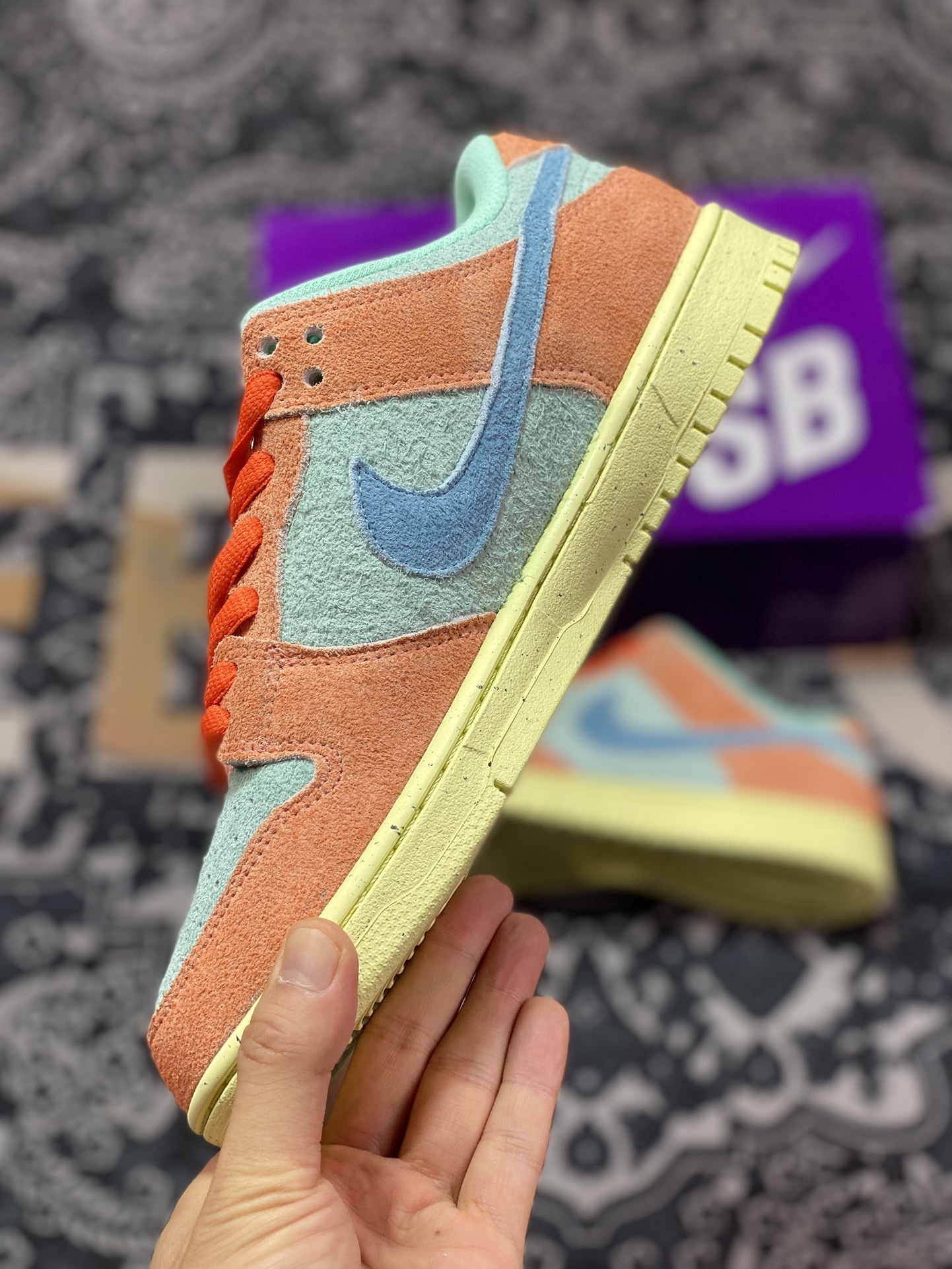 260 Nike SB Dunk Low Pro“Orange Aqua”  DV5429-800