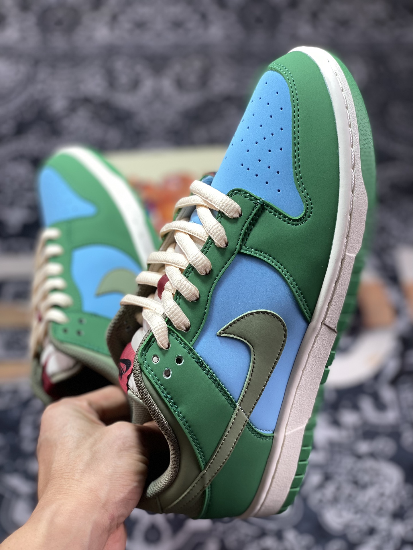 300  Nike SB Dunk Low”DRAGON BALL”扣篮系列低帮板鞋“草绿浅蓝芭朵斯”GP1255-022