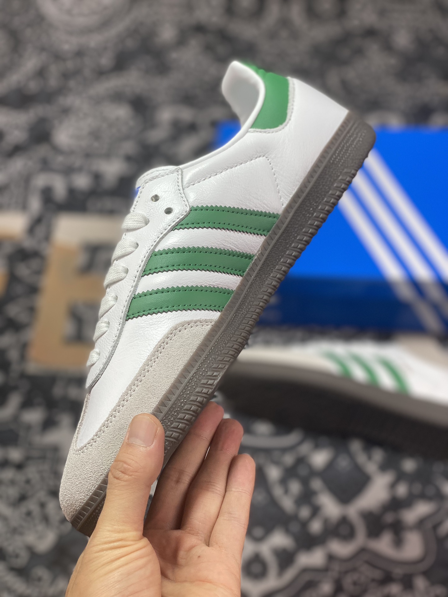 260  Adidas   阿迪 Samba OG 桑巴低帮休闲板鞋 IG1024