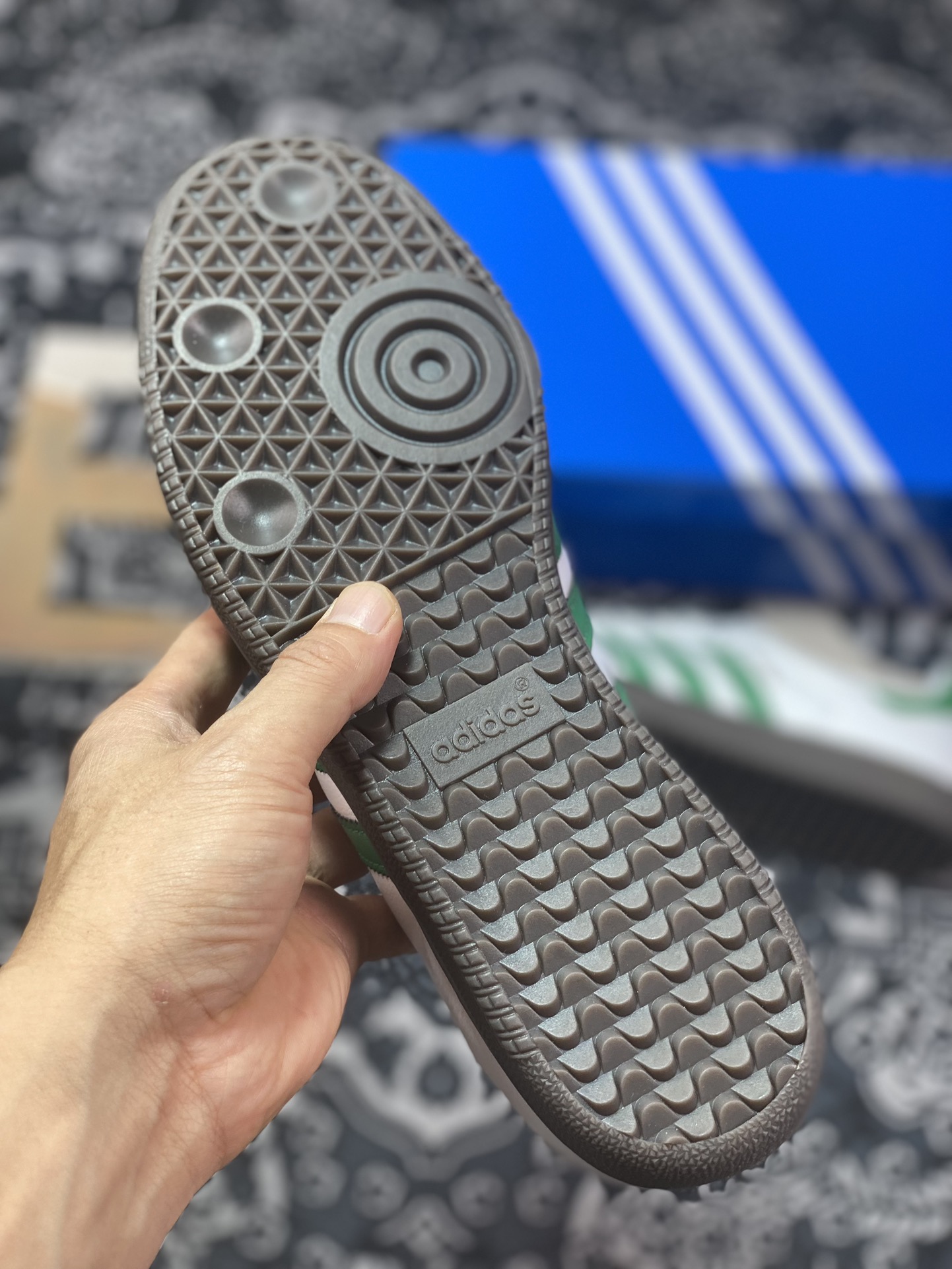 260  Adidas   阿迪 Samba OG 桑巴低帮休闲板鞋 IG1024