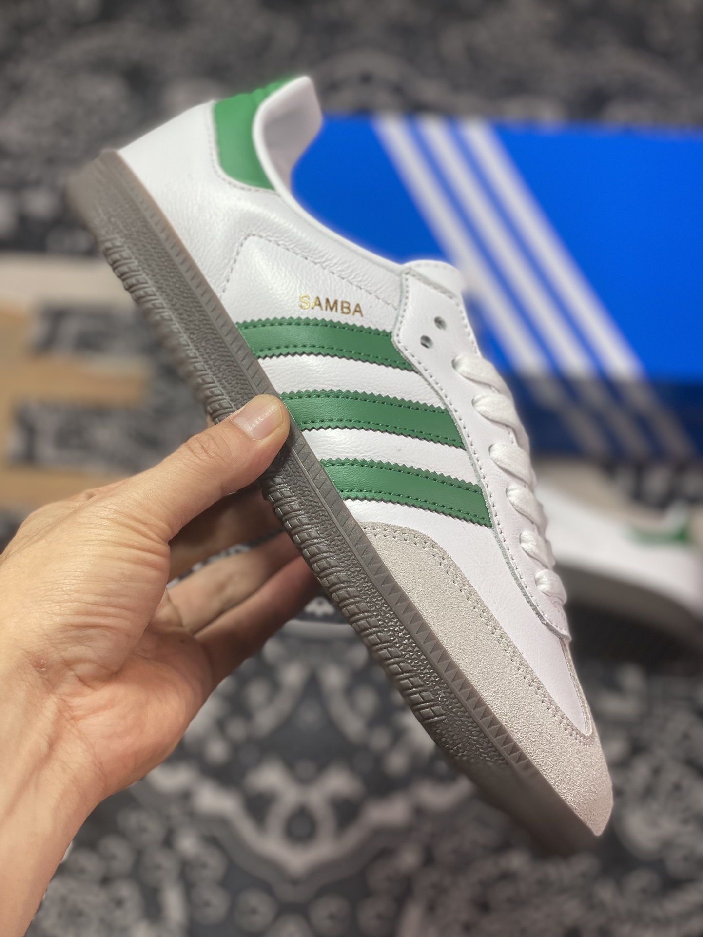 260  Adidas   阿迪 Samba OG 桑巴低帮休闲板鞋 IG1024