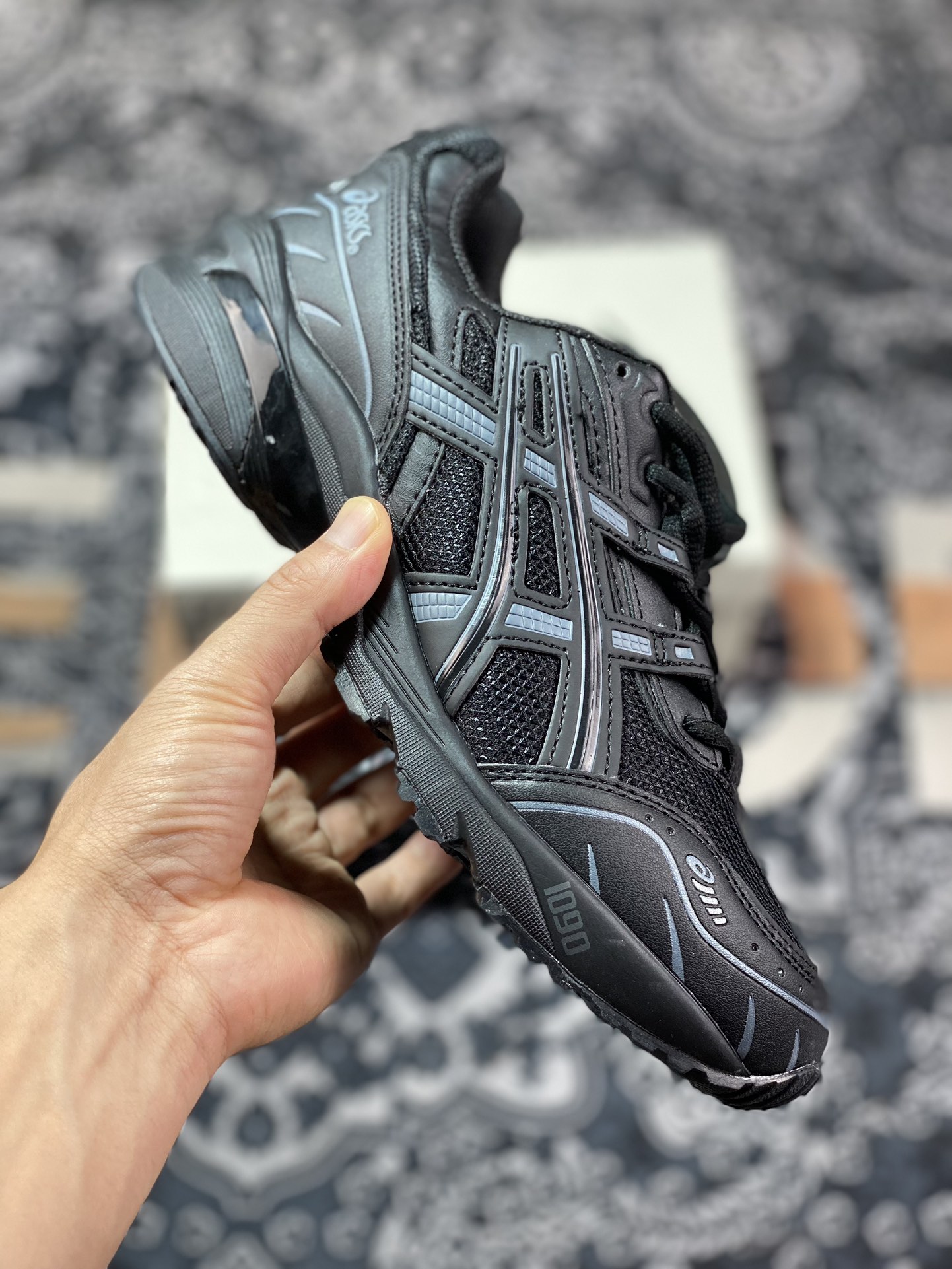 180 Asics Gel-1090 黑色 亚瑟士复古时尚运动休闲鞋  1021A275-001