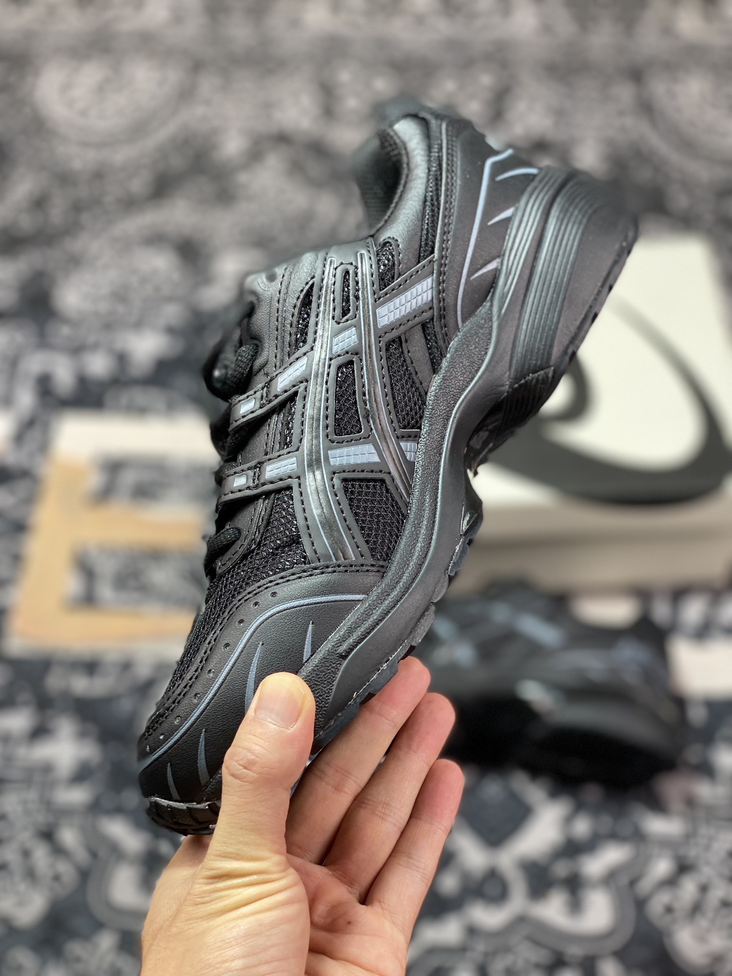 180 Asics Gel-1090 黑色 亚瑟士复古时尚运动休闲鞋  1021A275-001