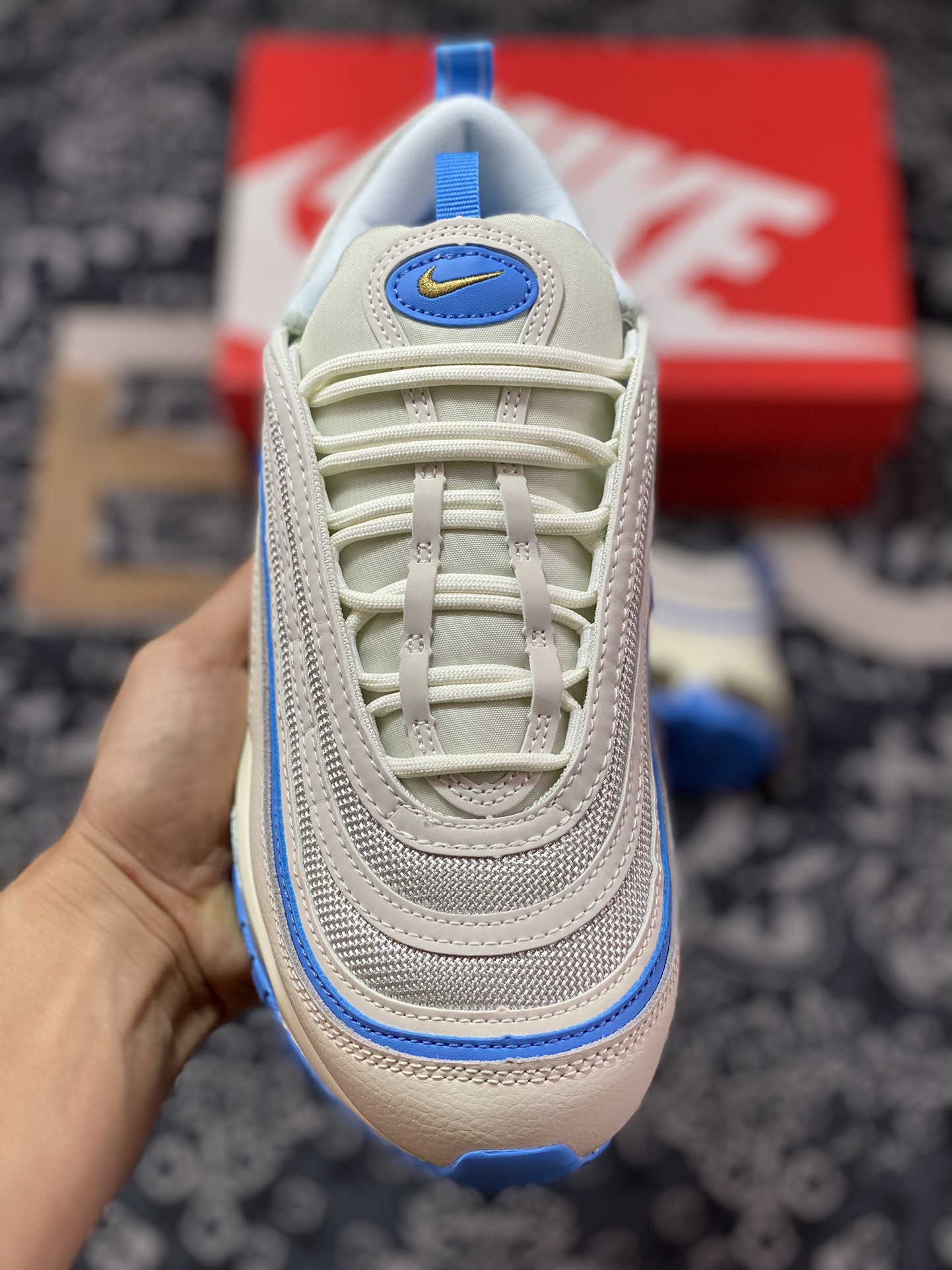 240  耐克Nike Air Max 97”Athletic Department”复古气垫慢跑鞋“奶白北卡蓝”FN7492-133