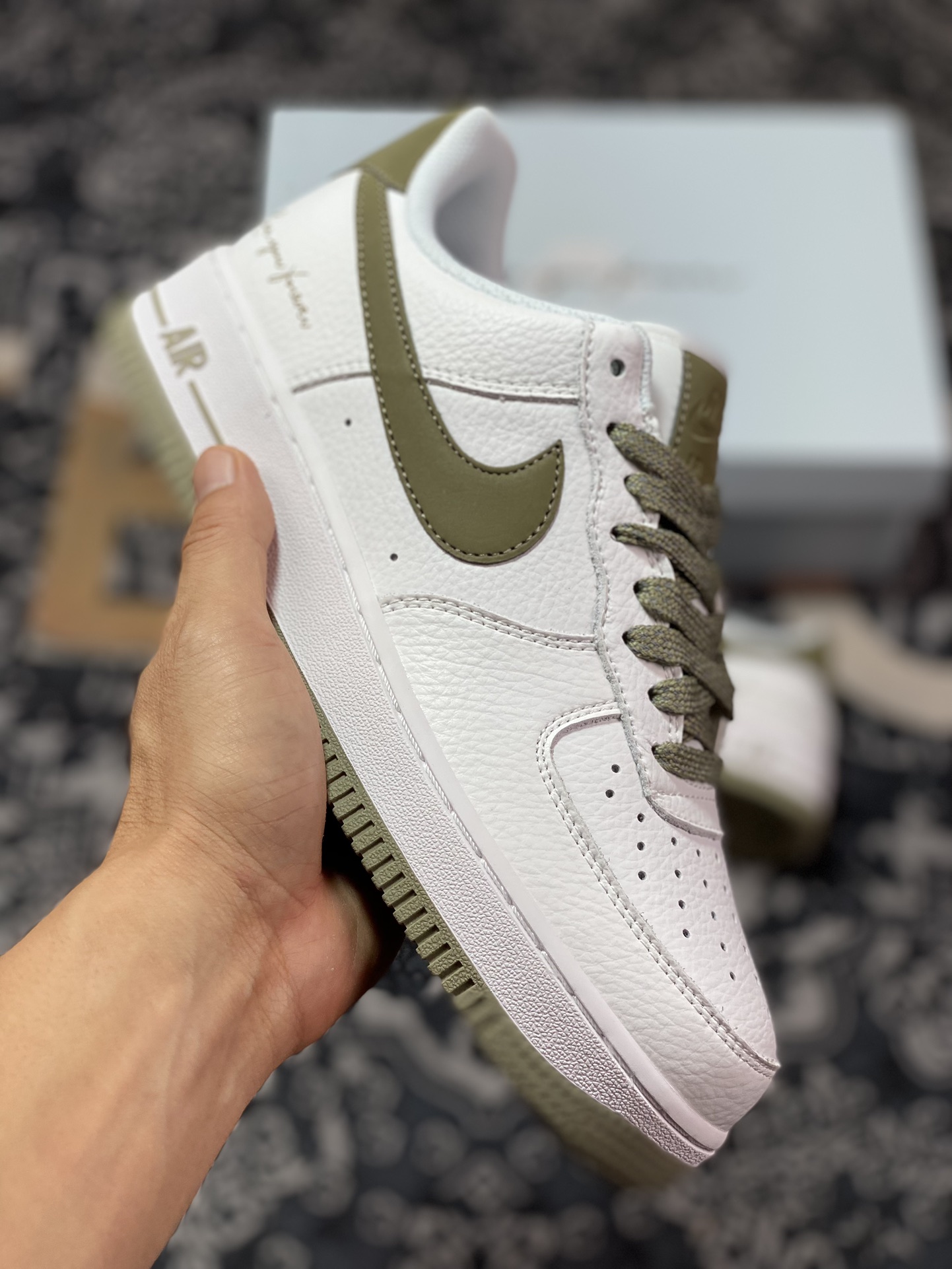 240 NOCTA x Nike Air Force 1 Low”Certified Lover Boy”空军一号板鞋“痴情男孩白军绿反光”L01718-062